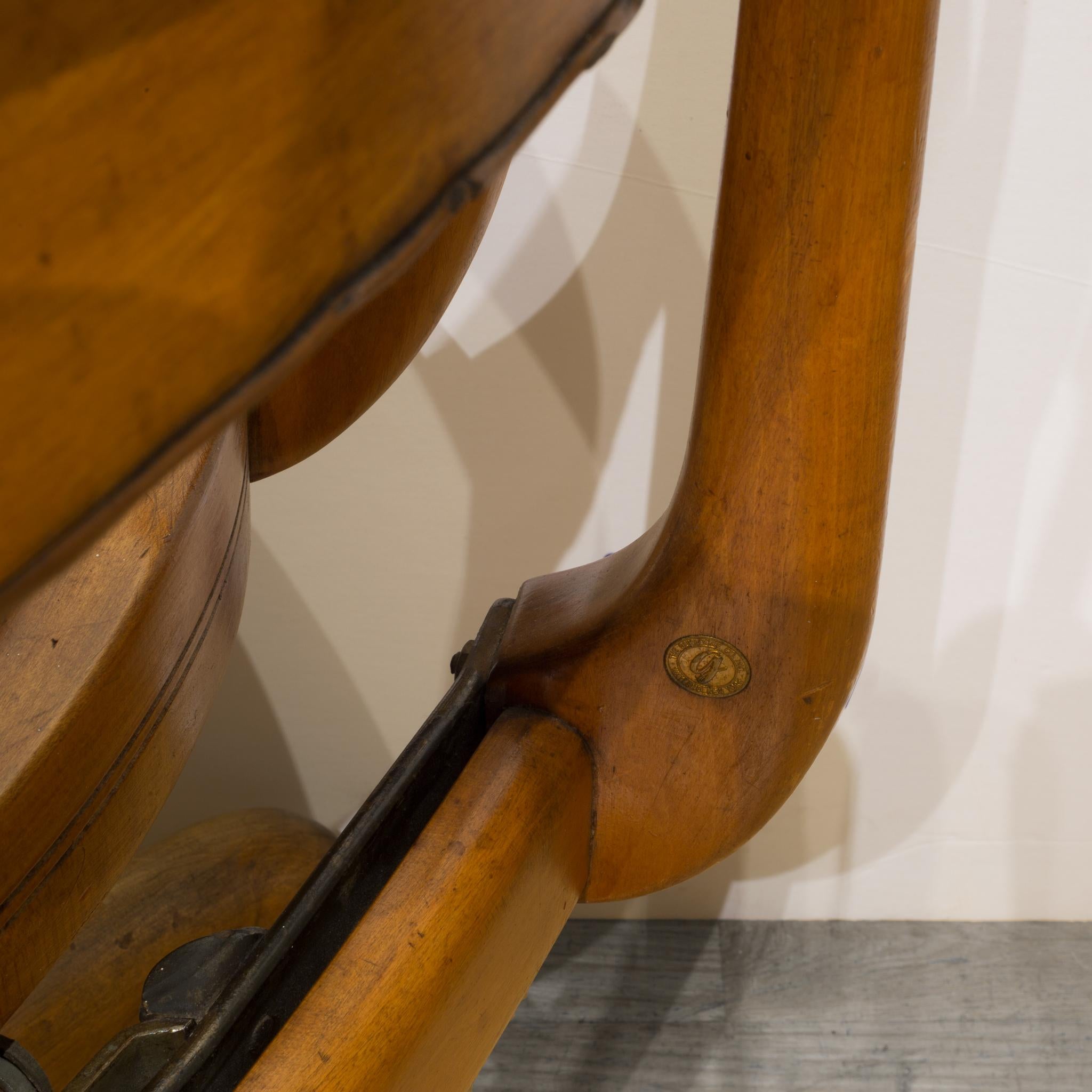 20th Century Adjustable Gunlocke Oak Swivel Desk Chair, circa 1940