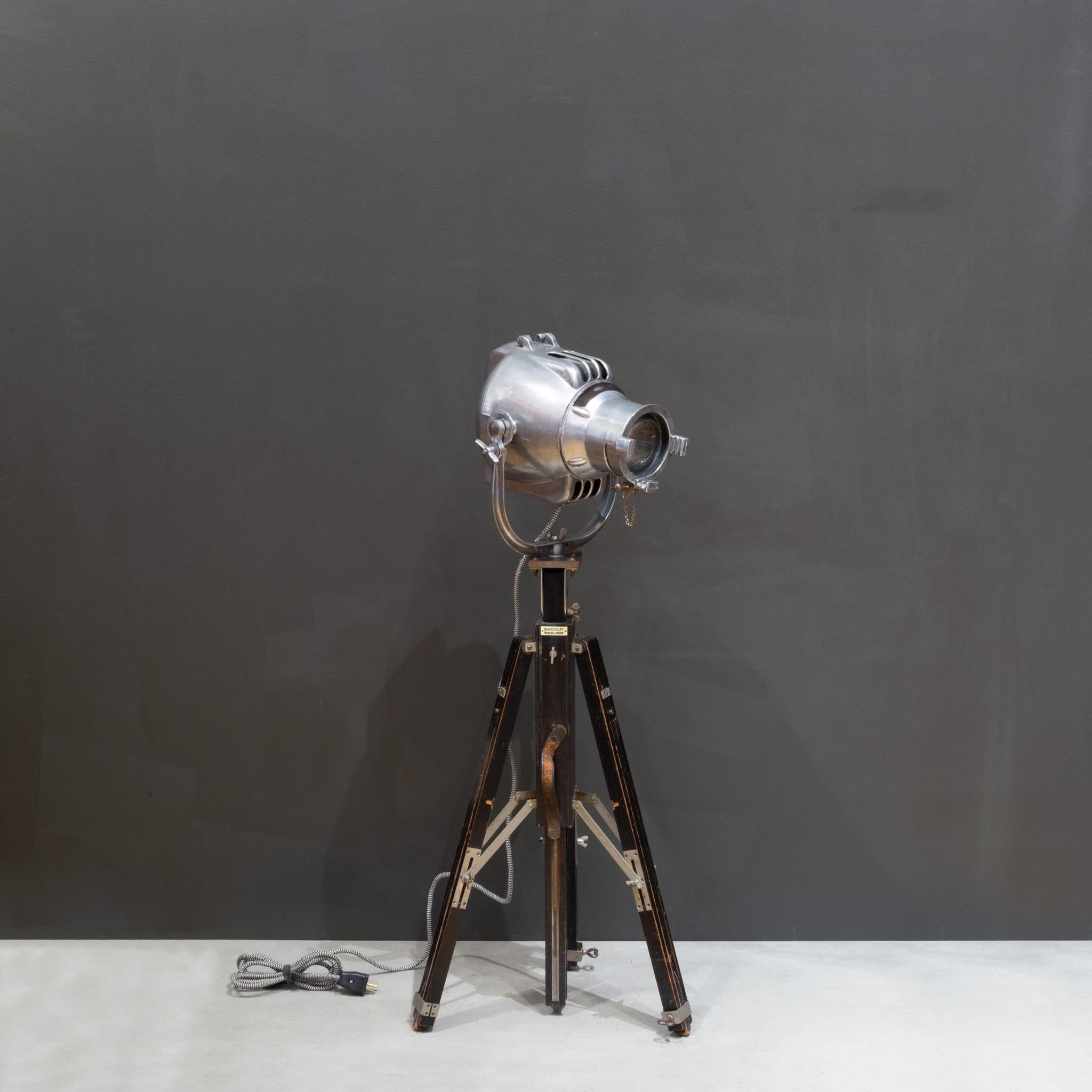 Industriel Lampe de table/Lampe de salle à manger industrielle réglable C.1900-1950 en vente
