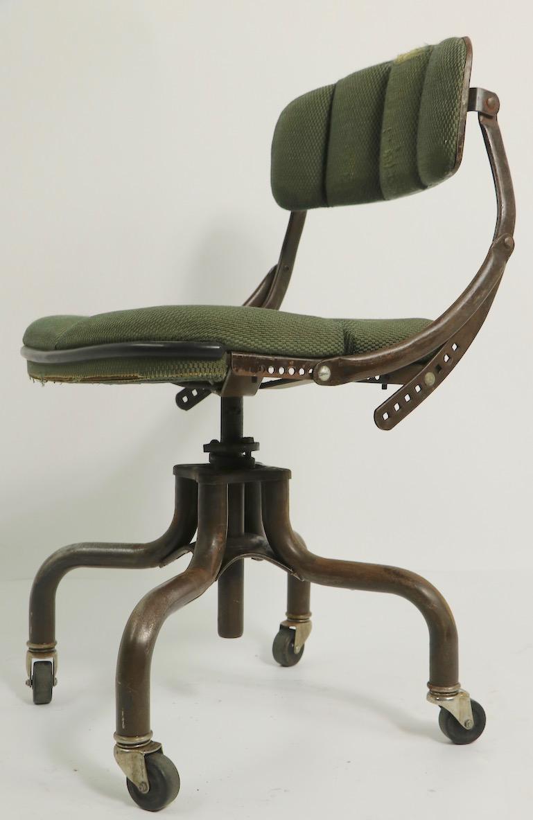 American Adjustable Industrial Swivel Task Chair by Do More
