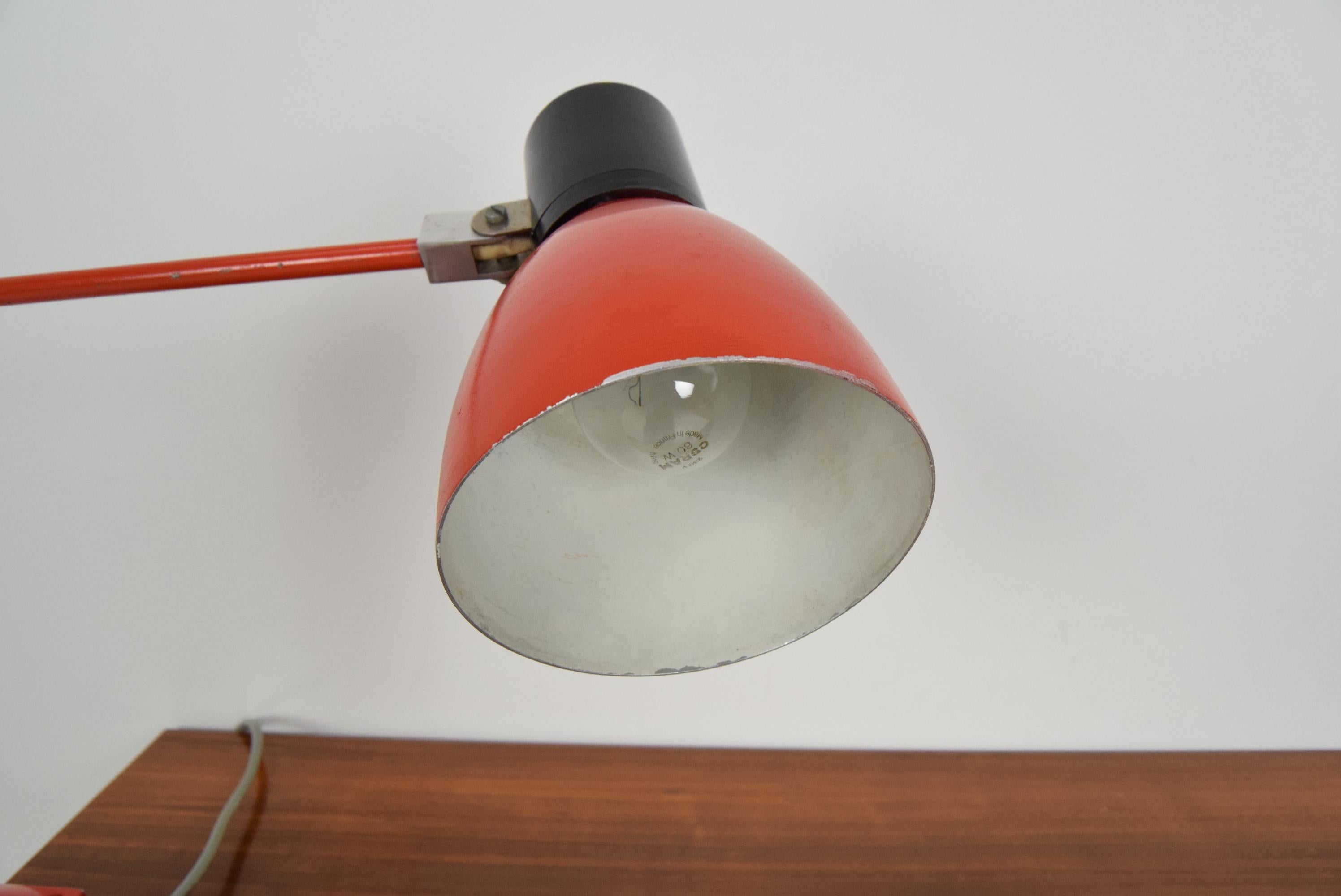 Lampe de bureau industrielle réglable, Tchécoslovaquie, années 1960 en vente 1