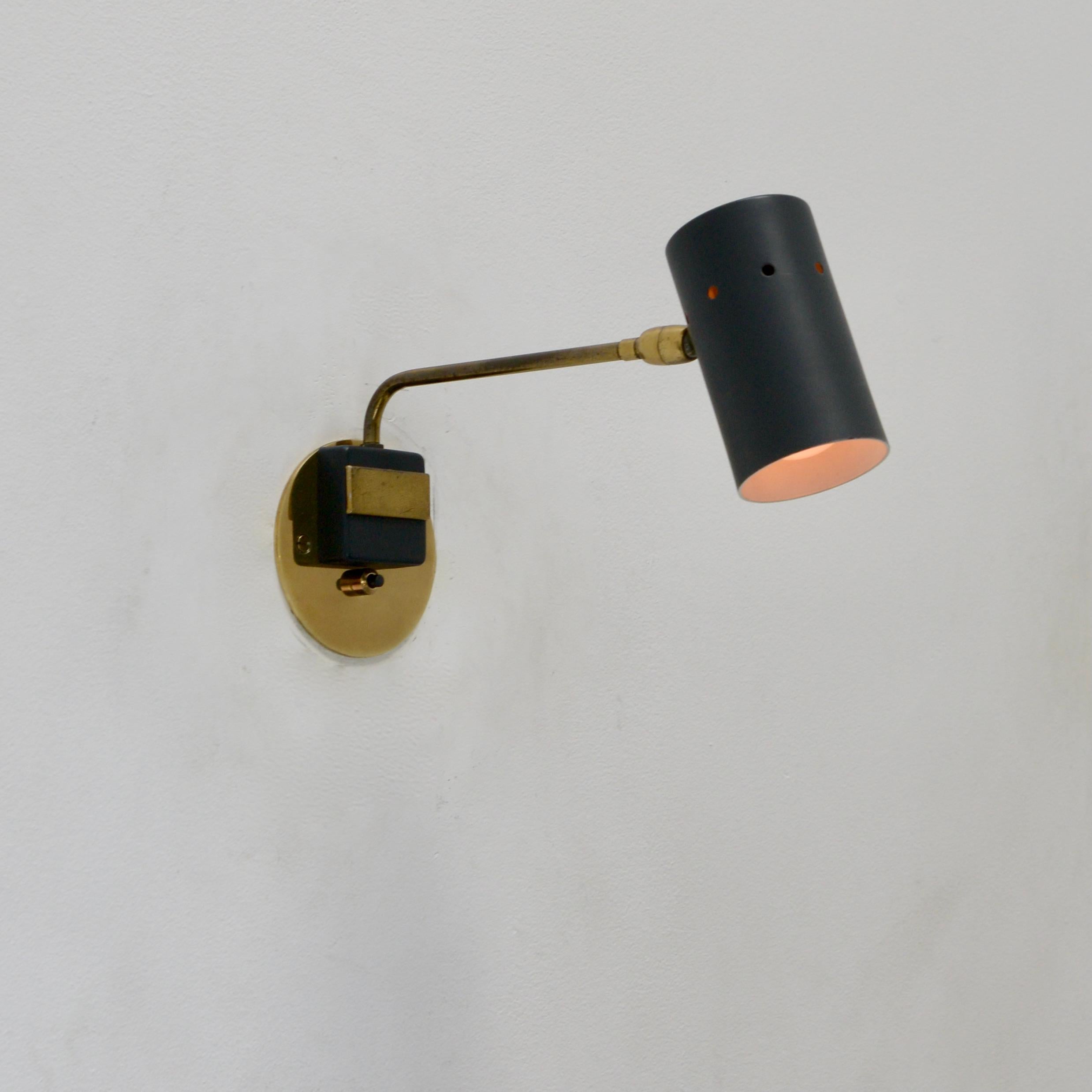 Mid-20th Century Adjustable Italian Spot Sconce For Sale