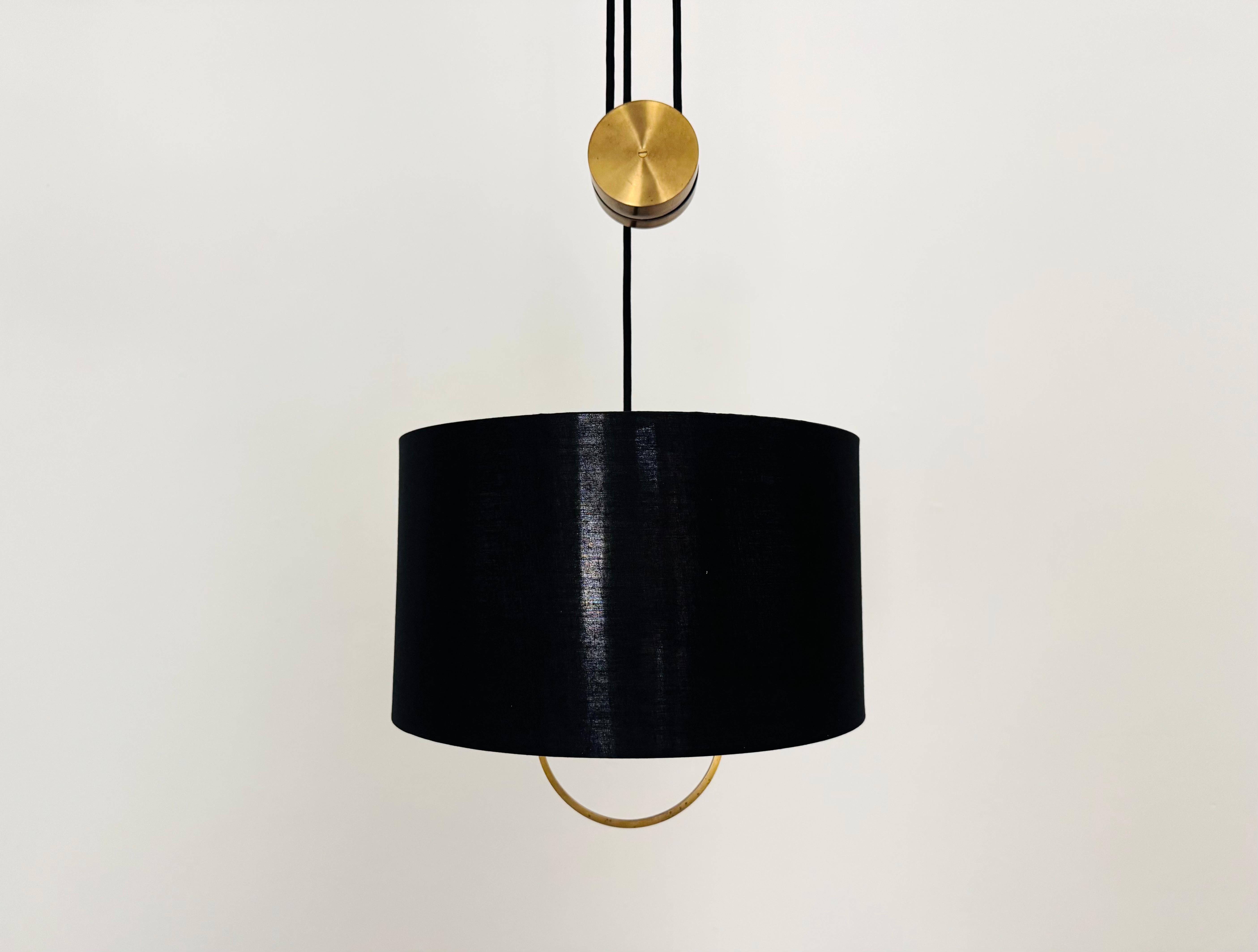 Mid-Century moderno Adjustable Jo-Jo Pendant Lamp by Florian Schulz in vendita