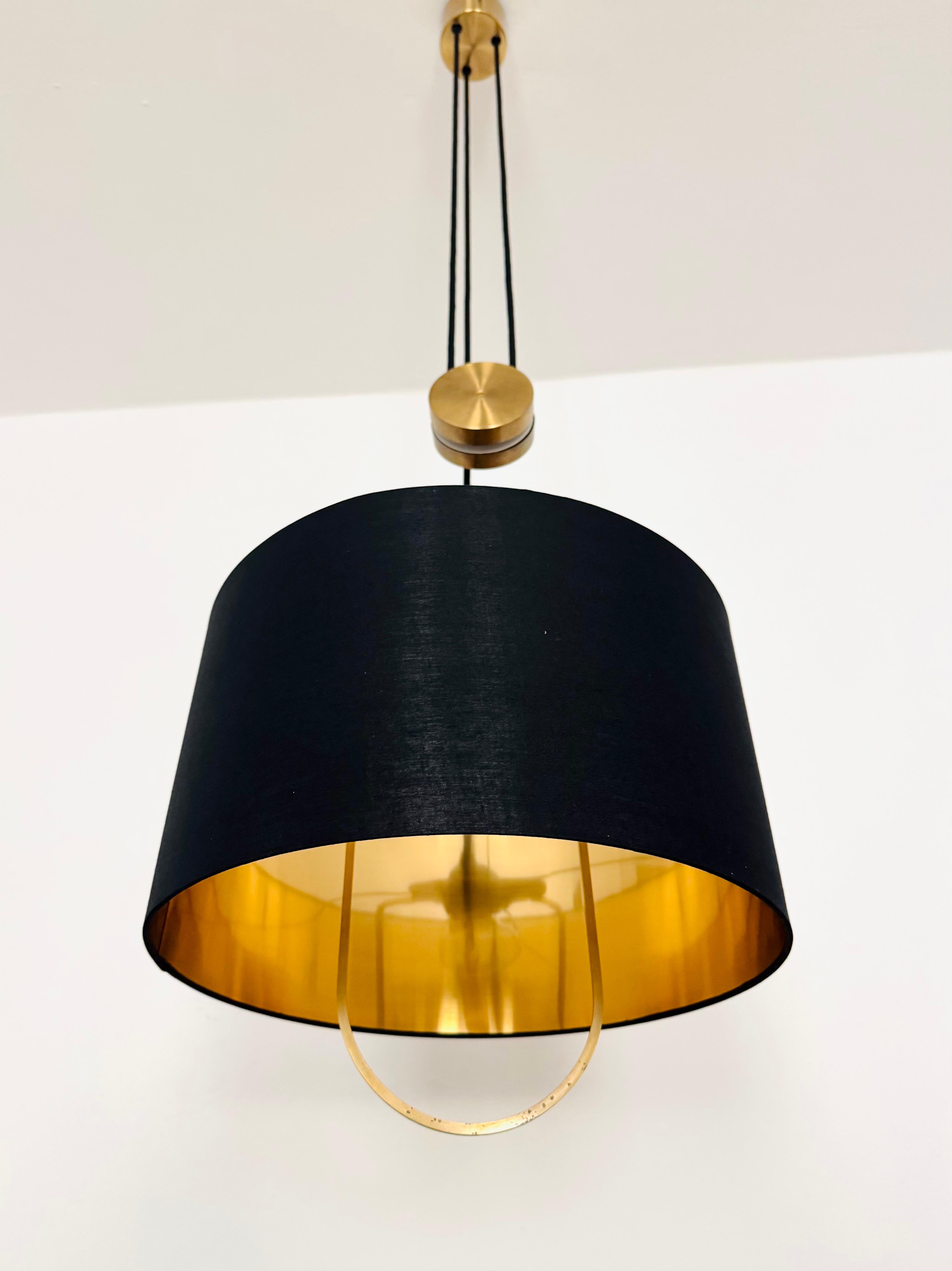 Adjustable Jo-Jo Pendant Lamp by Florian Schulz in vendita 1