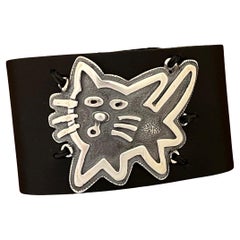 Bracciale regolabile in pelle Kitty di Melanie Yazzie, pelle nera, A. Silver