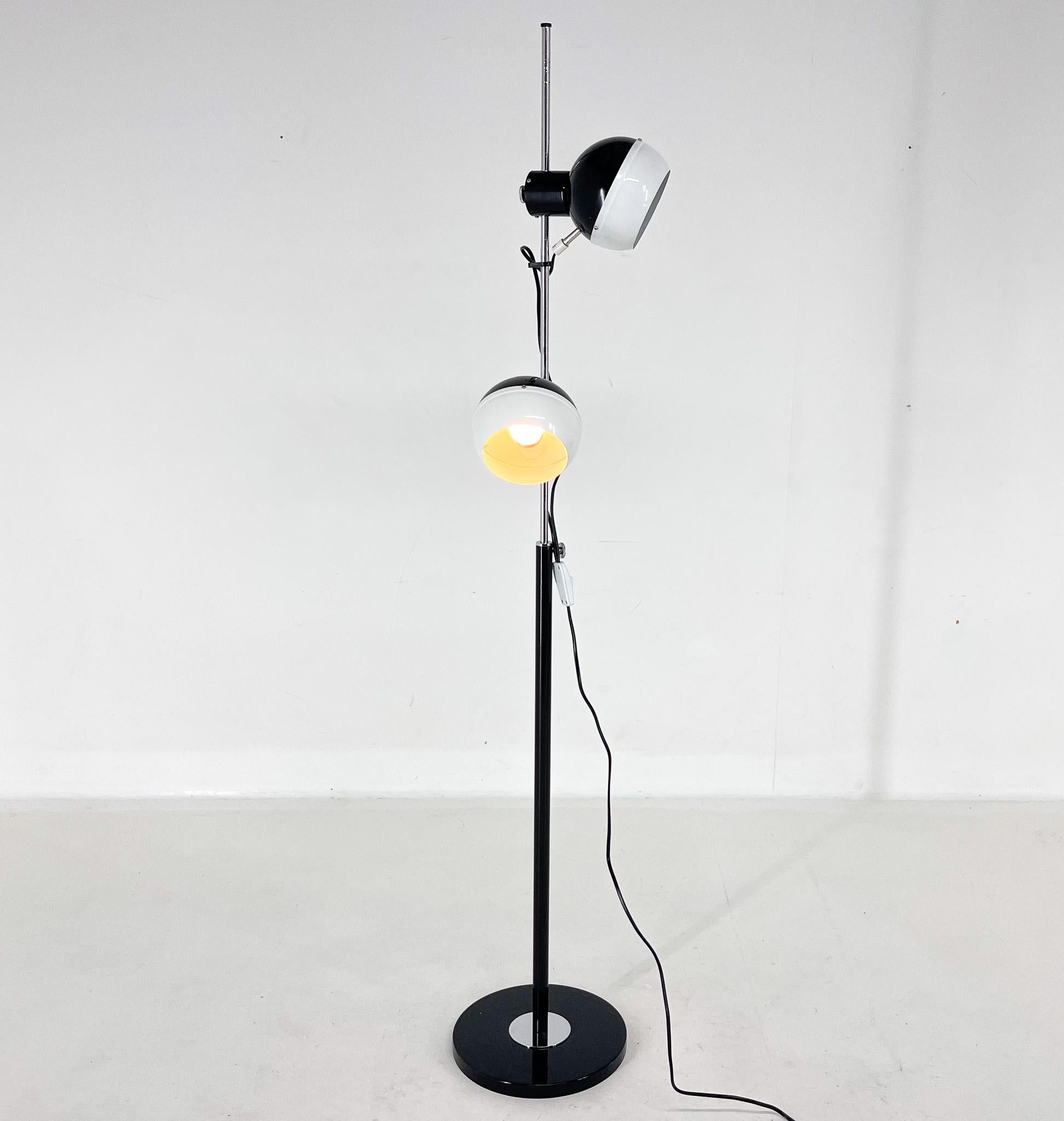 Adjustable Magnetic Floor Lamp, Restored, Czechoslovakia In Good Condition For Sale In Praha, CZ