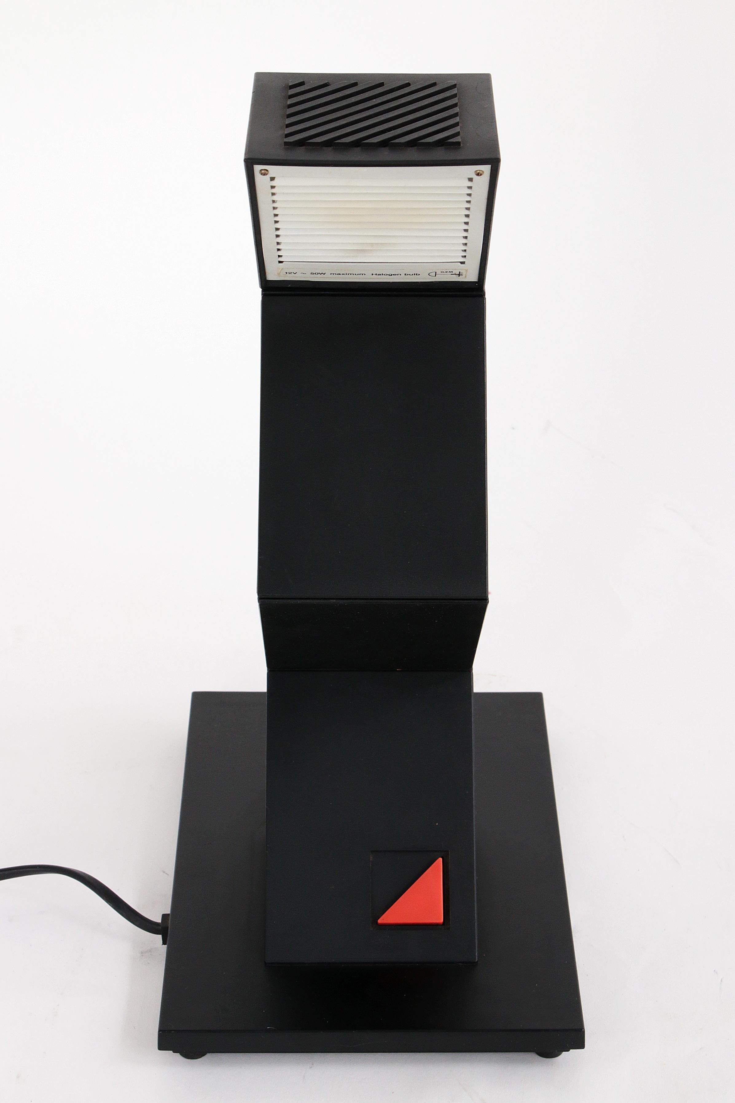 Adjustable Massive Zig Zag Halogen Lamp - Vintage 80s Design, Belgium For Sale 1
