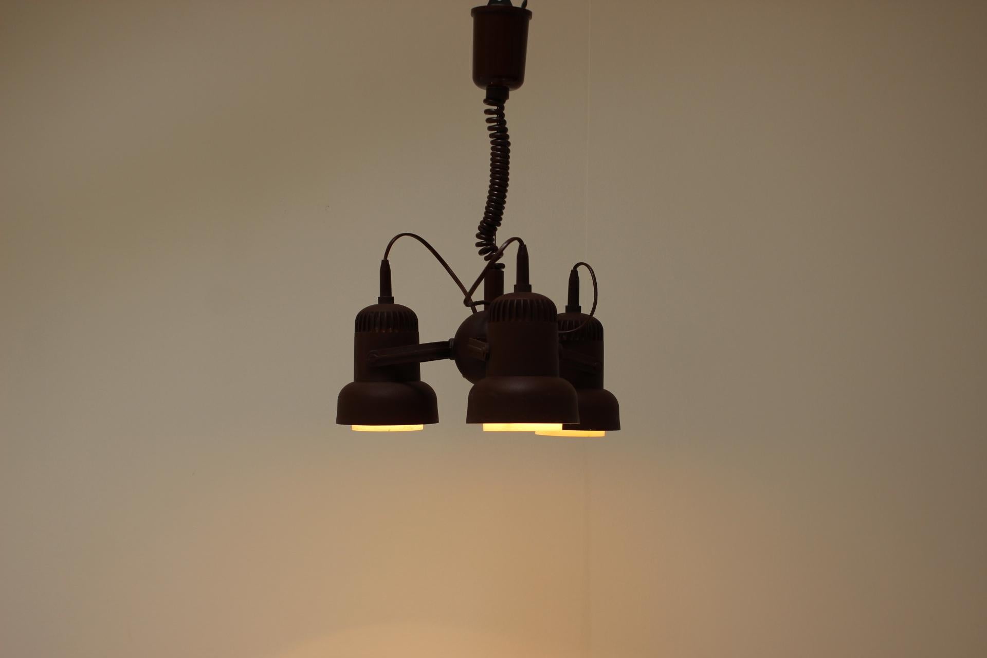 Metallo Lampadario regolabile della metà del secolo, anni '70, Ungheria in vendita