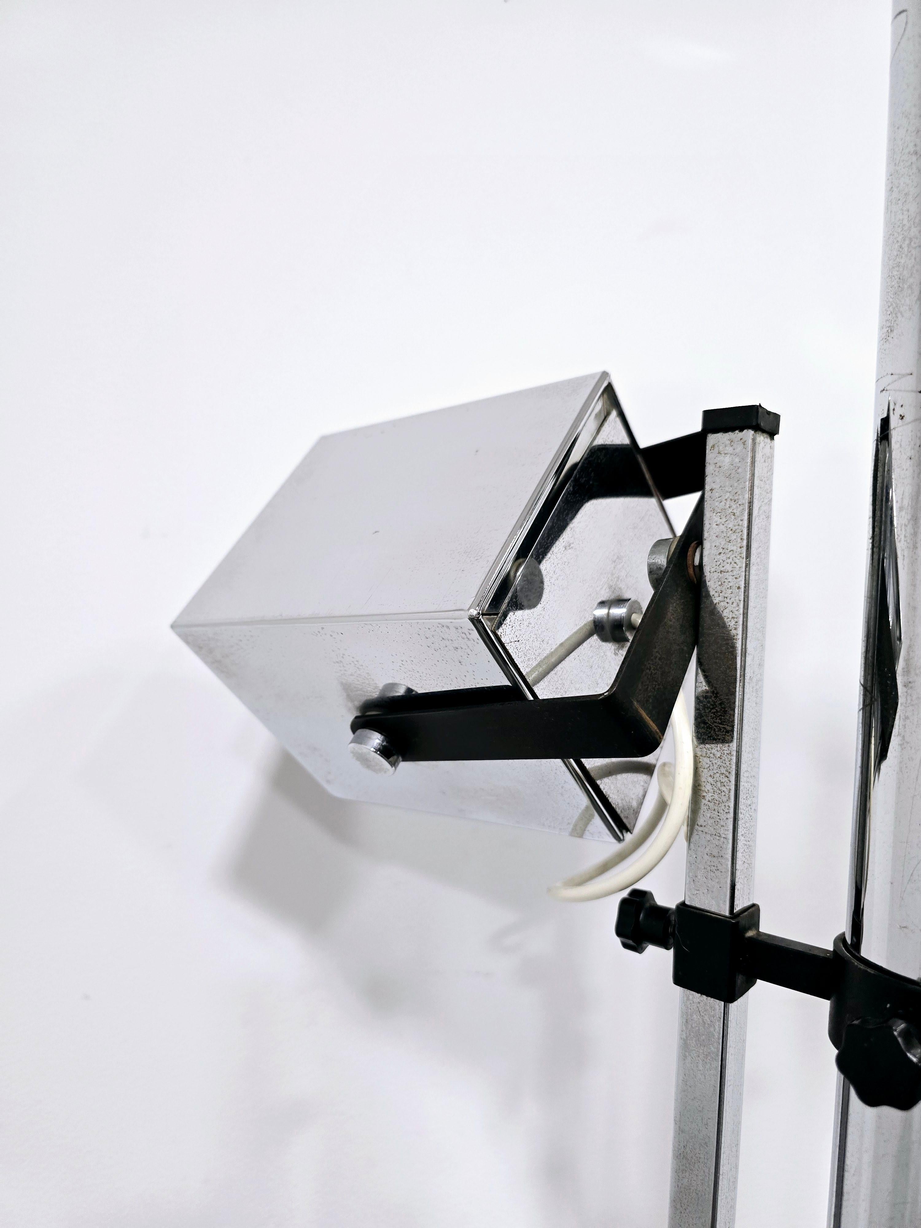 Verstellbare Stehlampe aus der Mitte des Jahrhunderts von Pat Hoffman für Lucitalia, 1970er Jahre (Metall) im Angebot
