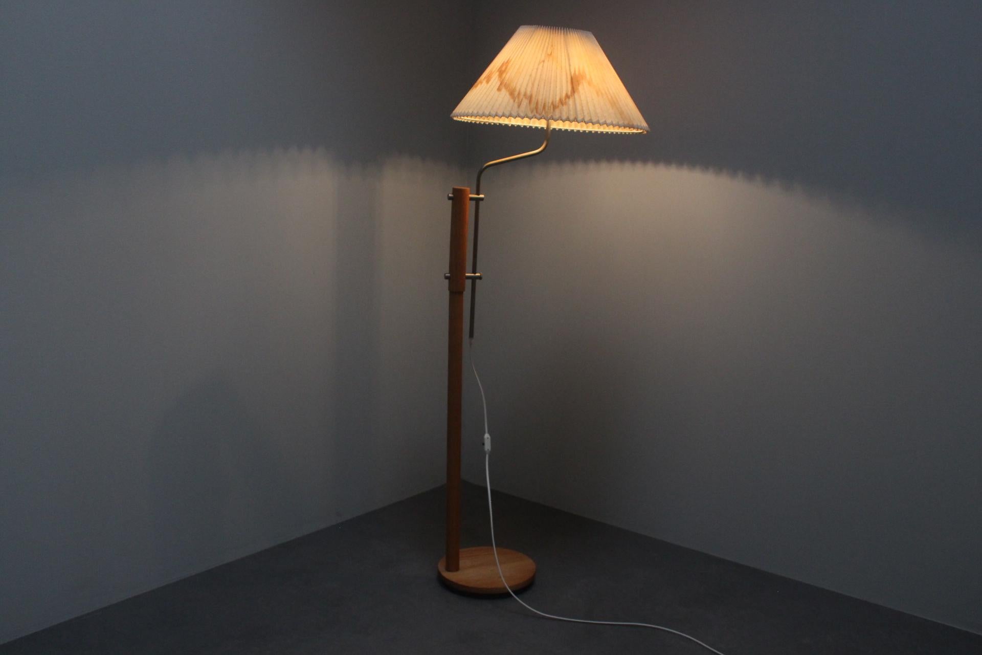 Lampadaire du milieu du siècle réglable en vente 4