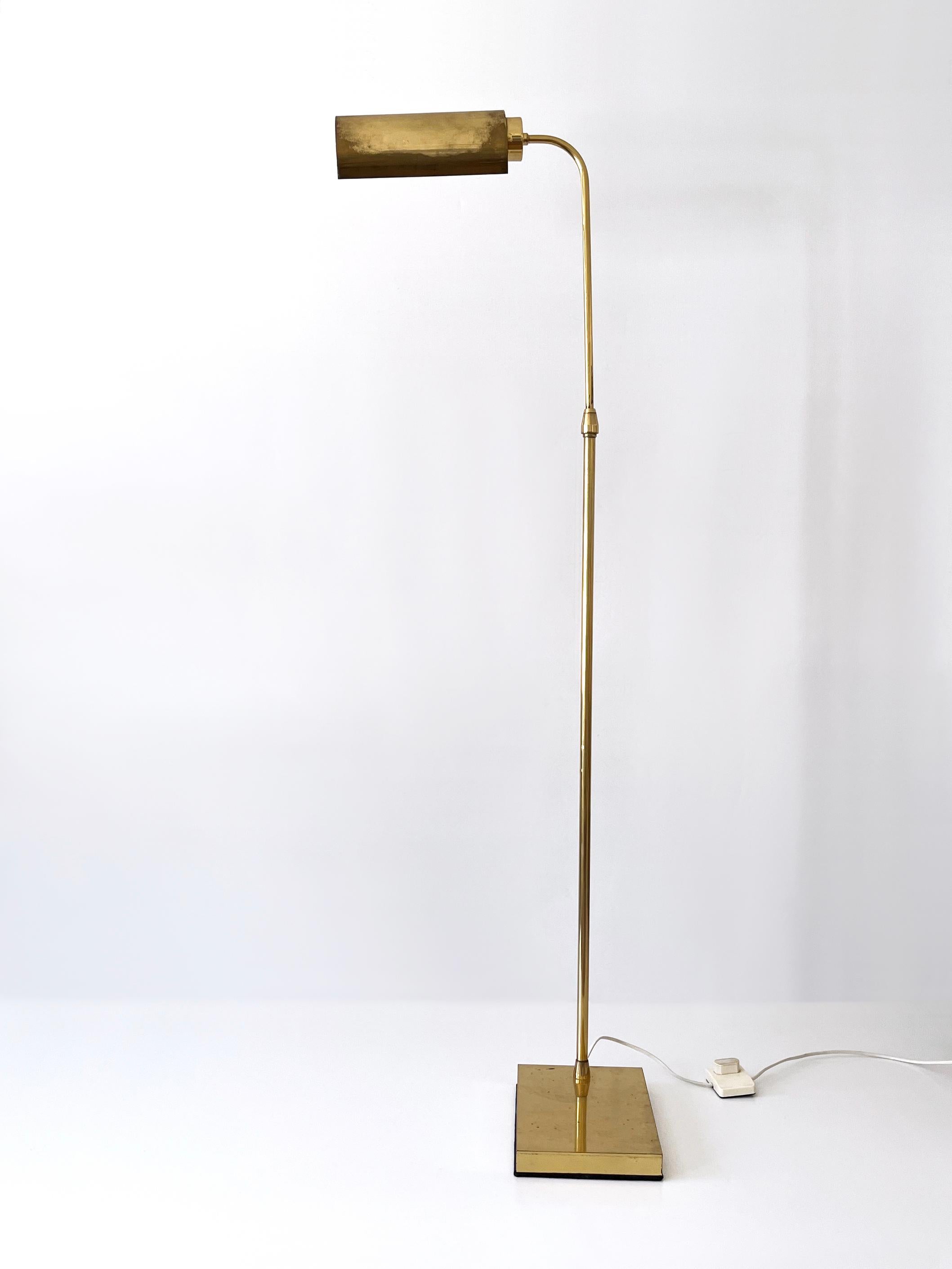 Verstellbare Stehlampe oder Leselampe aus Messing, Mitte des Jahrhunderts, Schweden 1960er Jahre (Mitte des 20. Jahrhunderts) im Angebot