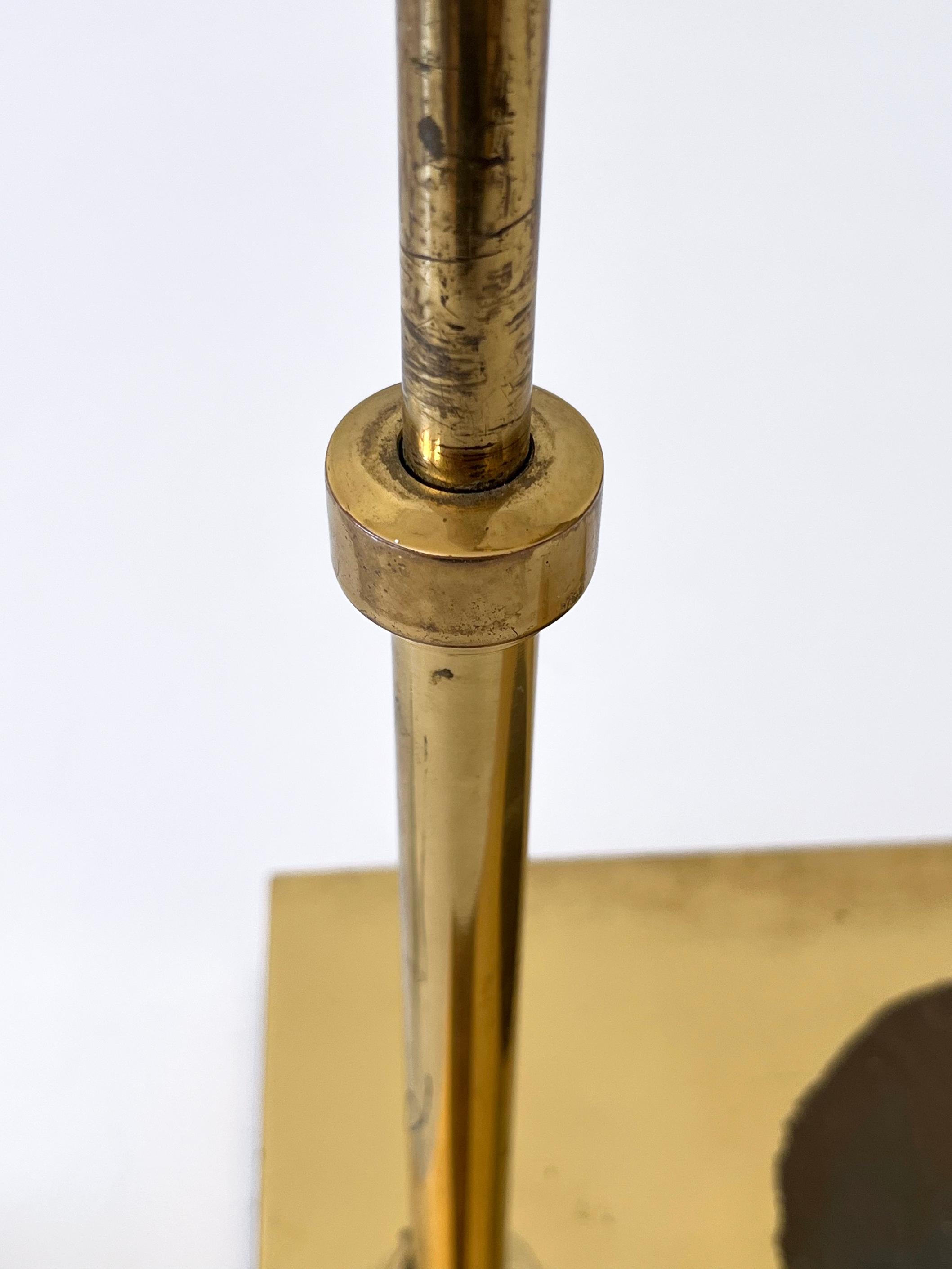 Verstellbare moderne Messing-Tischlampe oder Schreibtischleuchte Schweden 1960er Jahre im Angebot 12