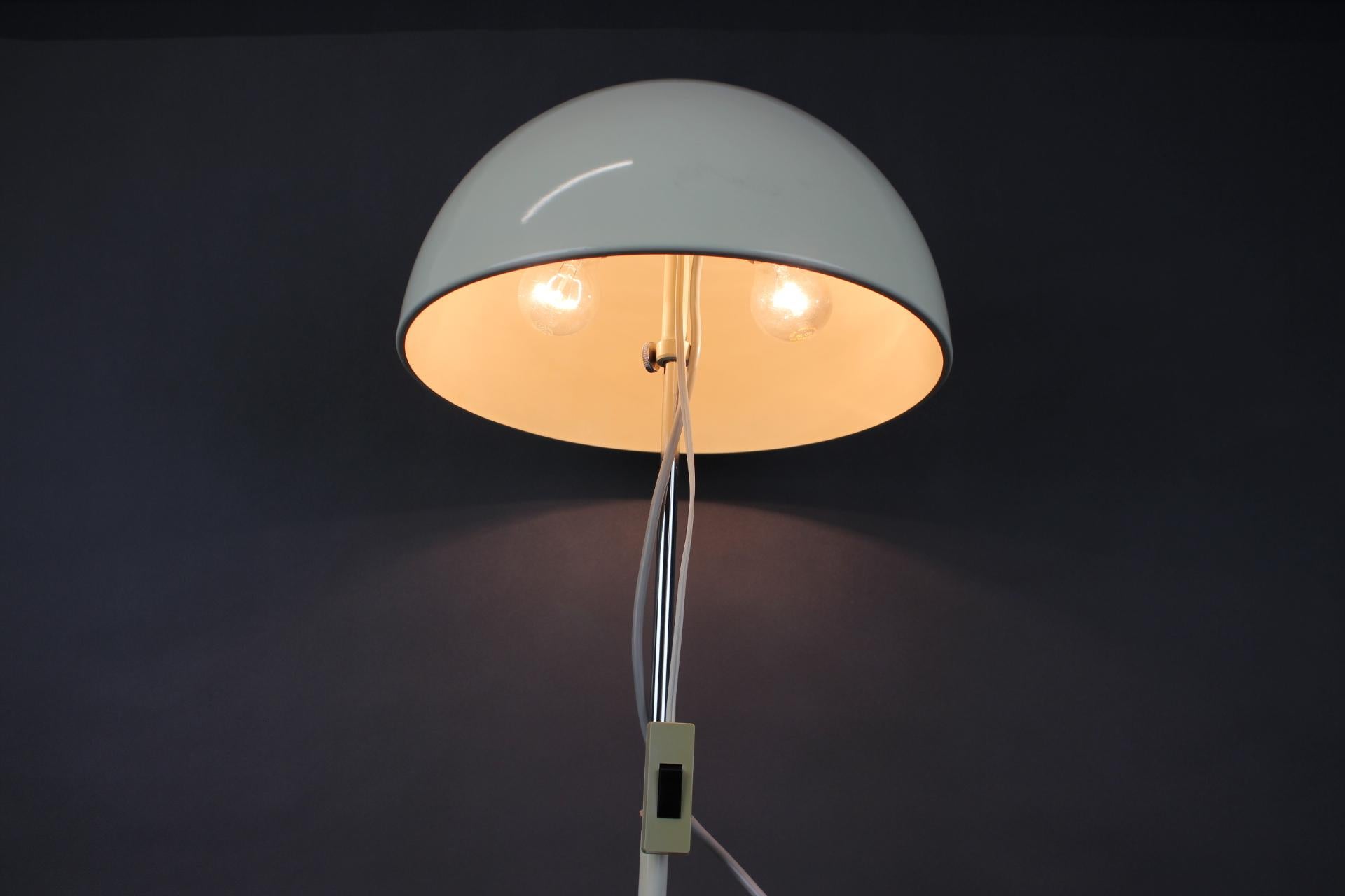 Lampe de table réglable Napako du milieu du siècle par Josef Hůrka, Tchécoslovaquie, années 1960 en vente 4