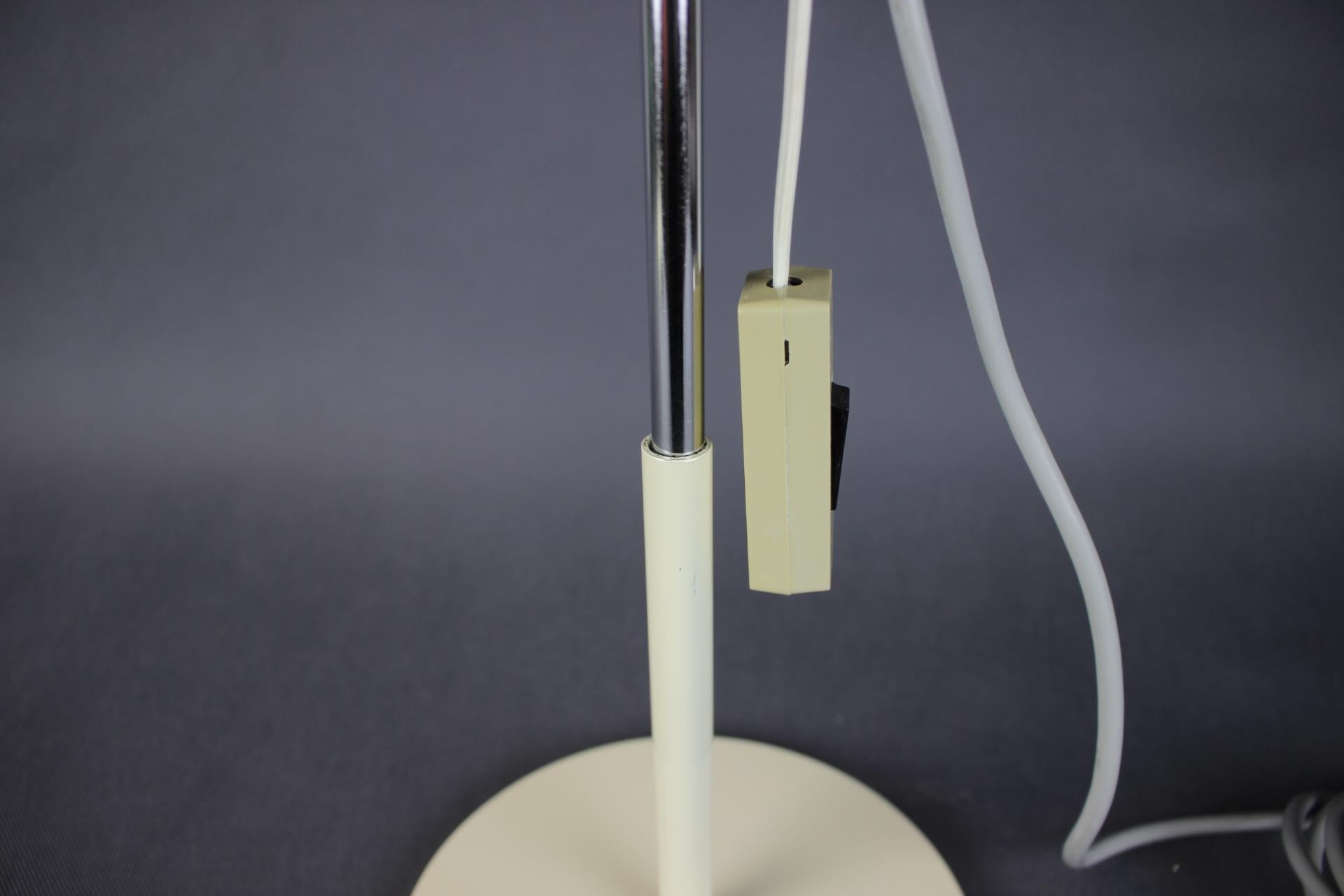 Milieu du XXe siècle Lampe de table réglable Napako du milieu du siècle par Josef Hůrka, Tchécoslovaquie, années 1960 en vente