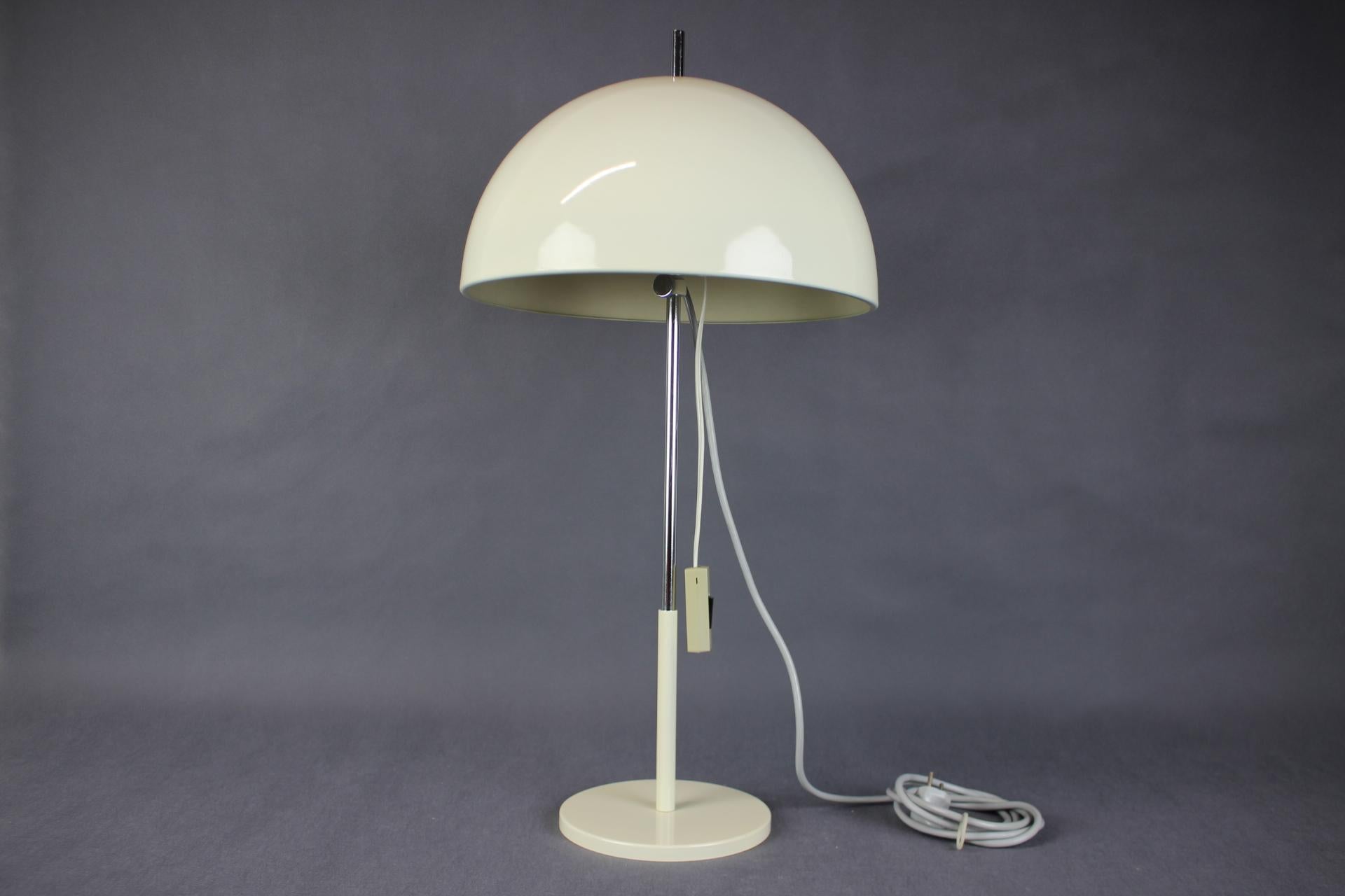 Lampe de table réglable Napako du milieu du siècle par Josef Hůrka, Tchécoslovaquie, années 1960 en vente 1