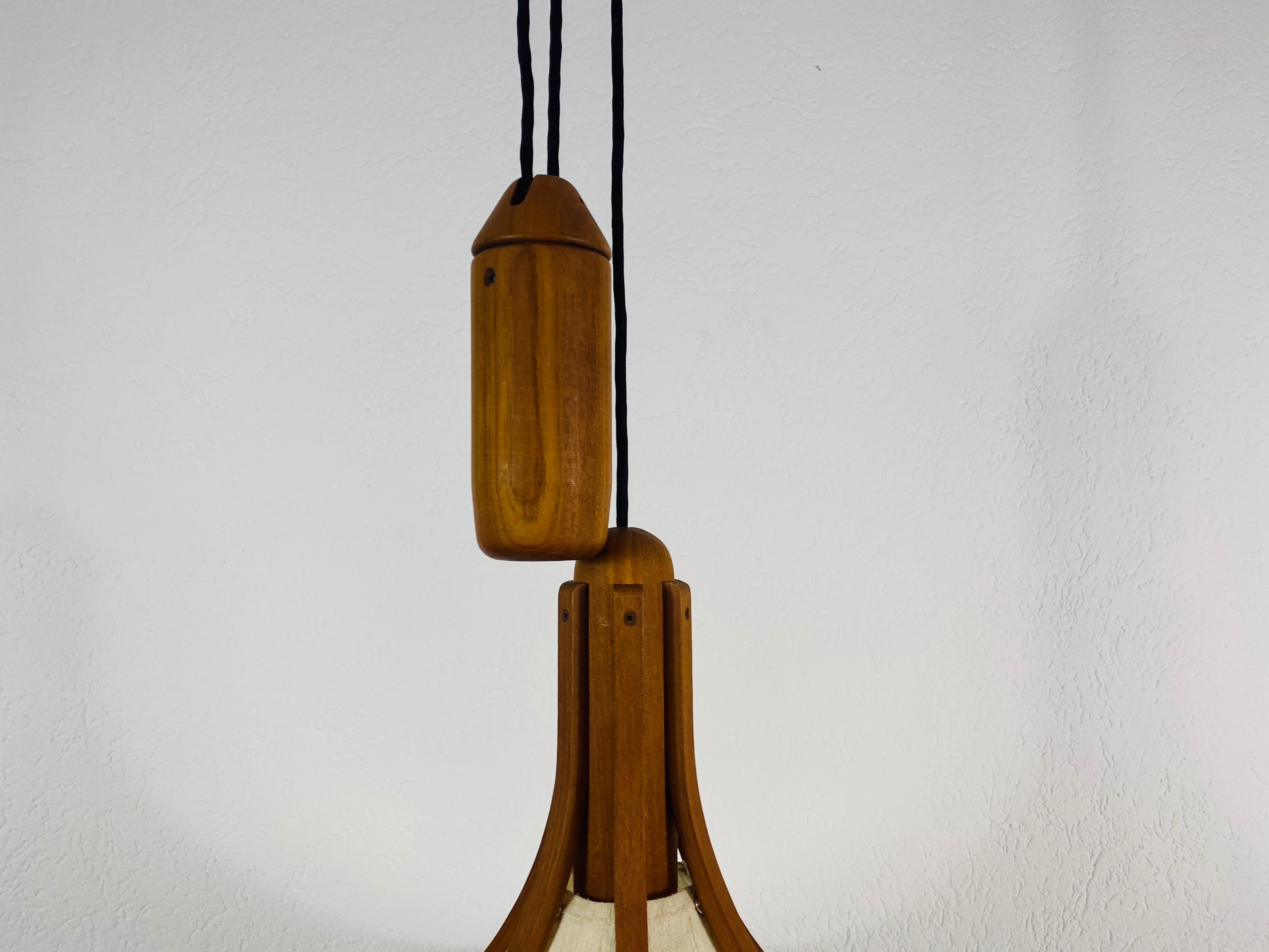 Adjustable Midcentury Wooden Pendant Lamp with Counterweight by Domus, 1960s 1