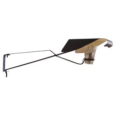 Lampe murale réglable modèle 128 de Jacques Biny, France, années 1950
