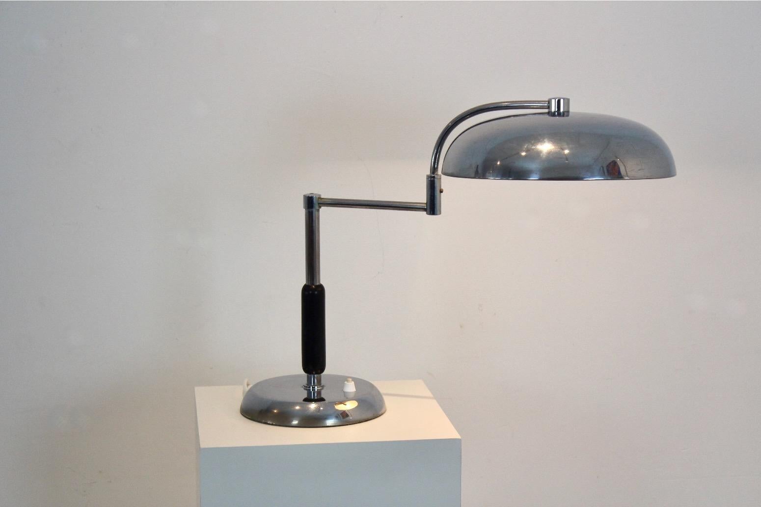 Adjustable Modernist Desk Lamp by Maison Desny Paris For Sale 4
