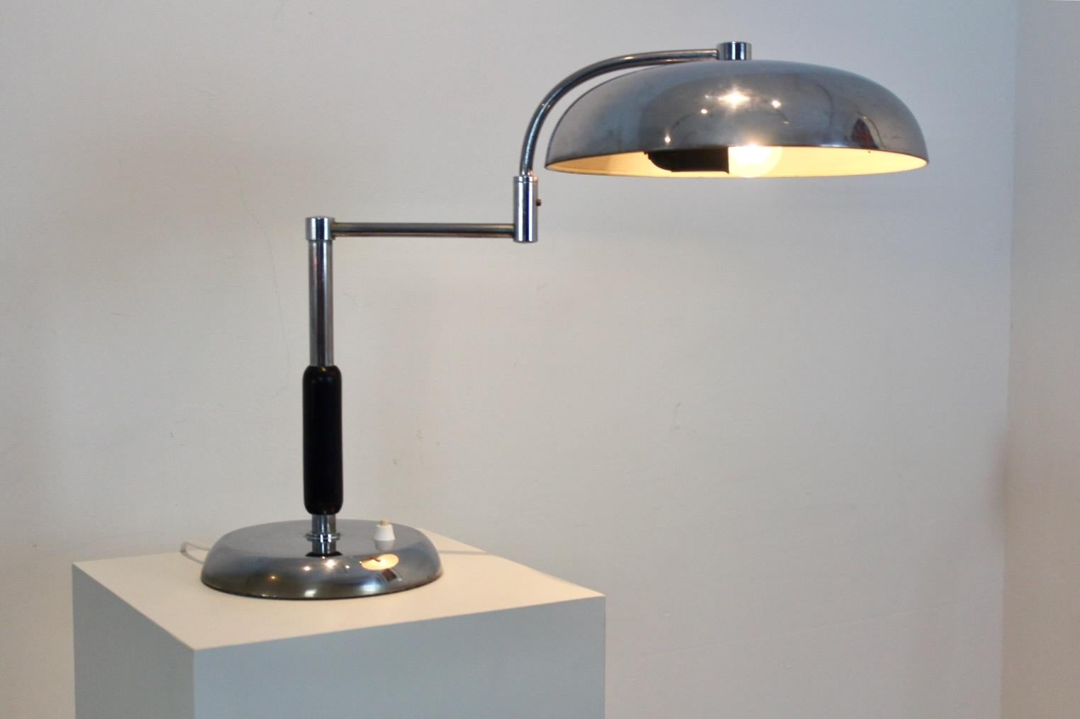 Adjustable Modernist Desk Lamp by Maison Desny Paris In Good Condition For Sale In Voorburg, NL