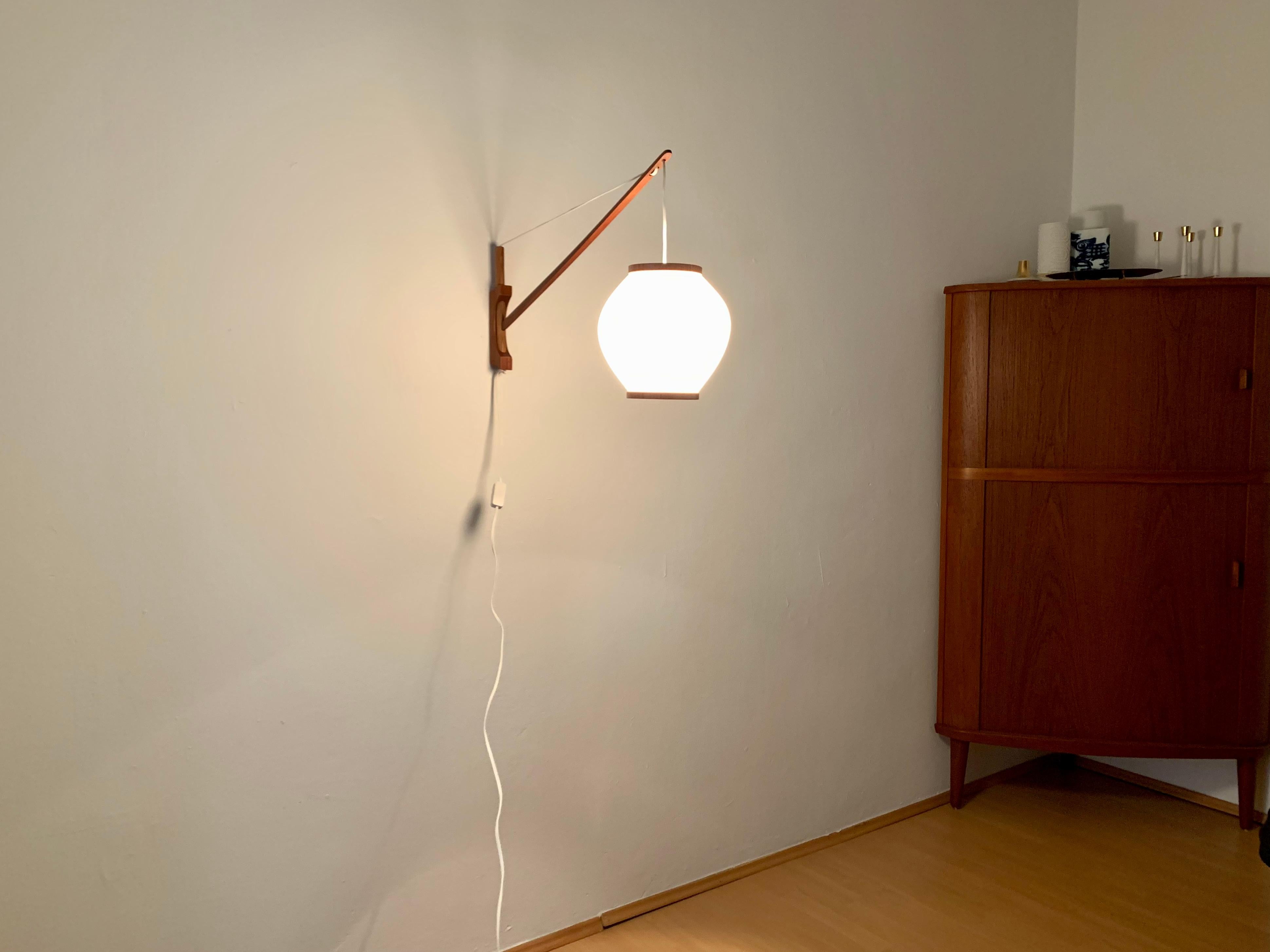 Adjustable Oak and Teak Wall Lamp For Sale 6