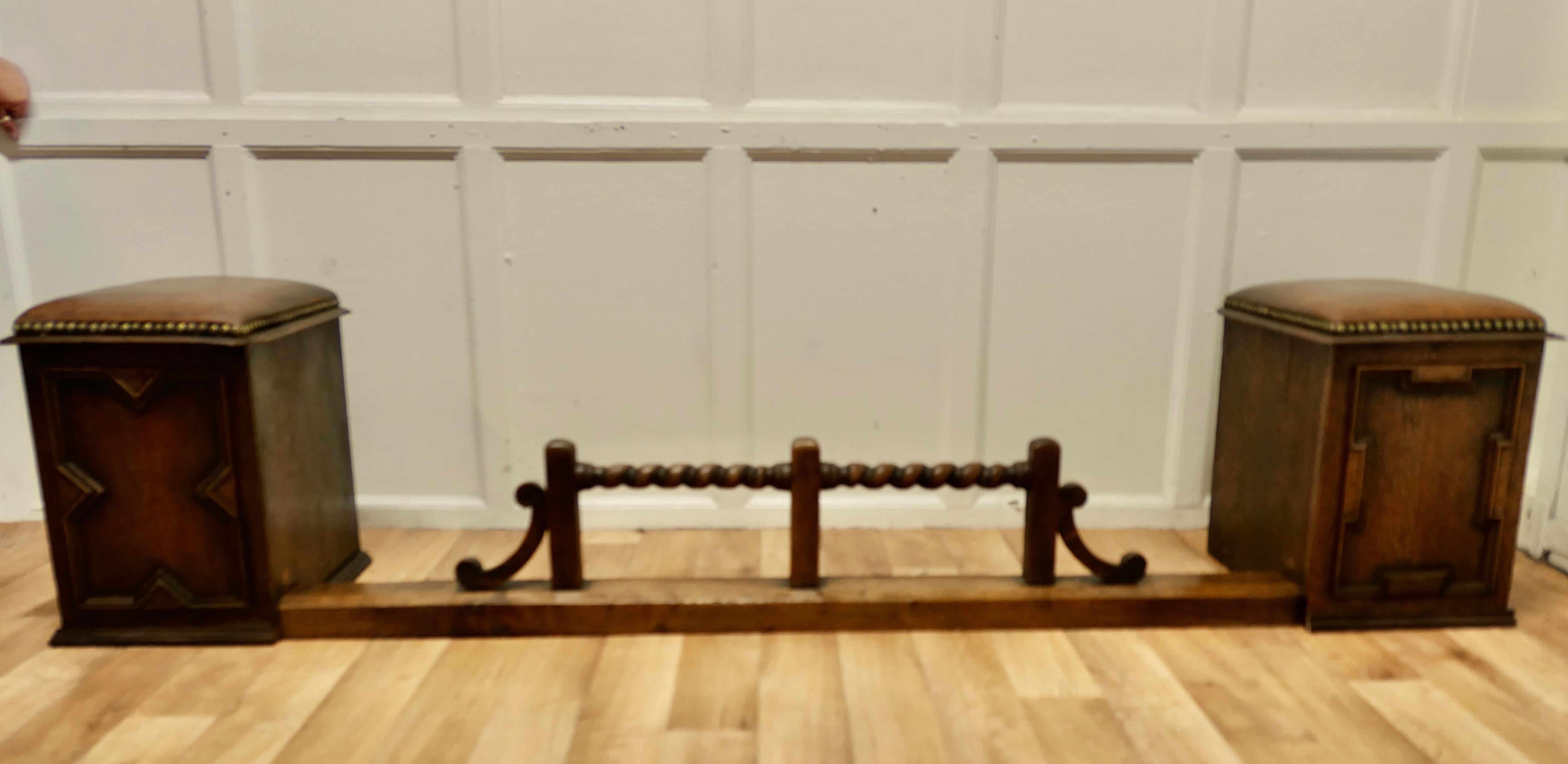 Adjustable Oak Barley Twist Country House Club Fender For Sale at