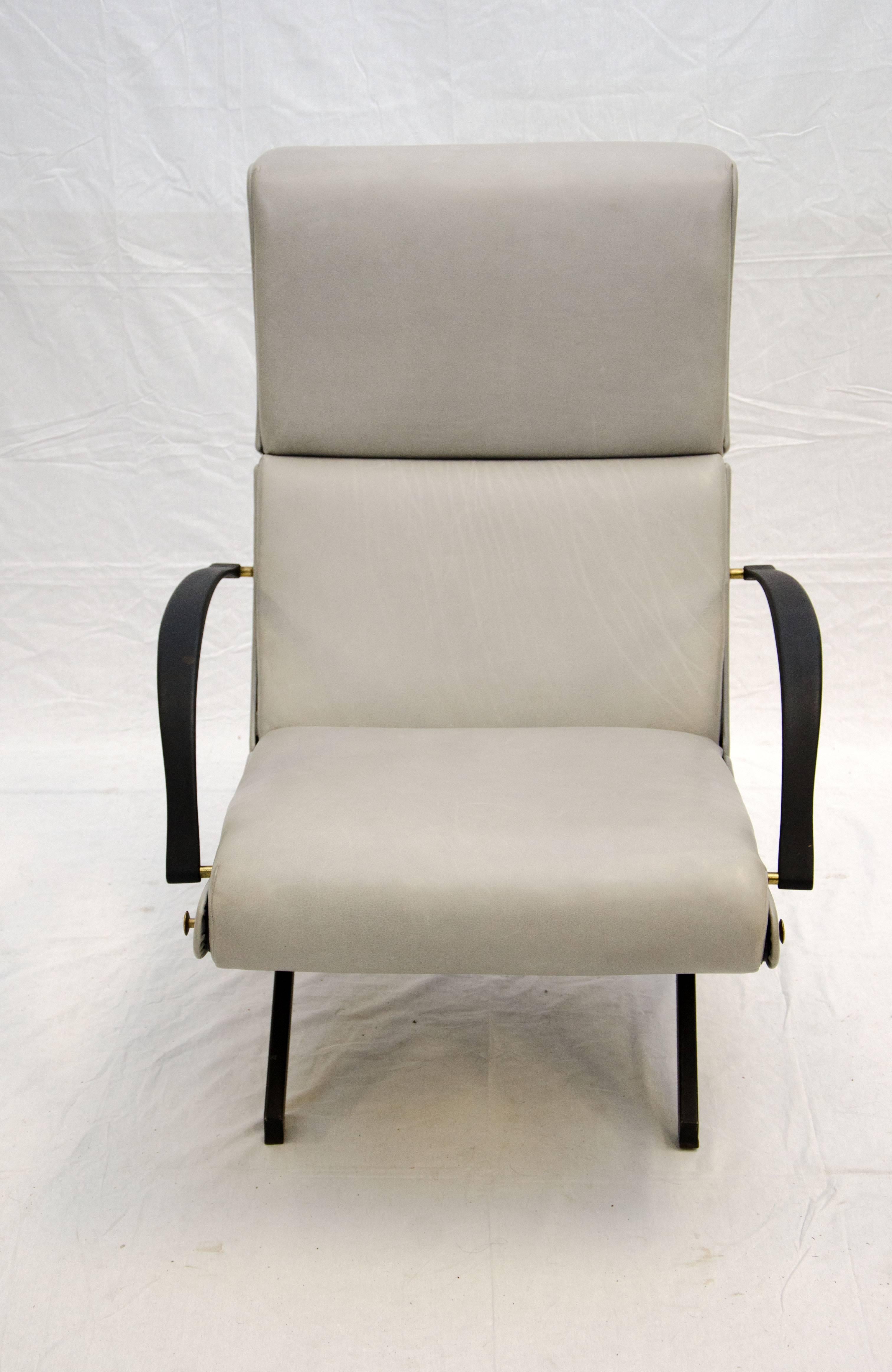 Mid-Century Modern Adjustable P40 Lounge Chair by Osvaldo Borsani for Tecno For Sale