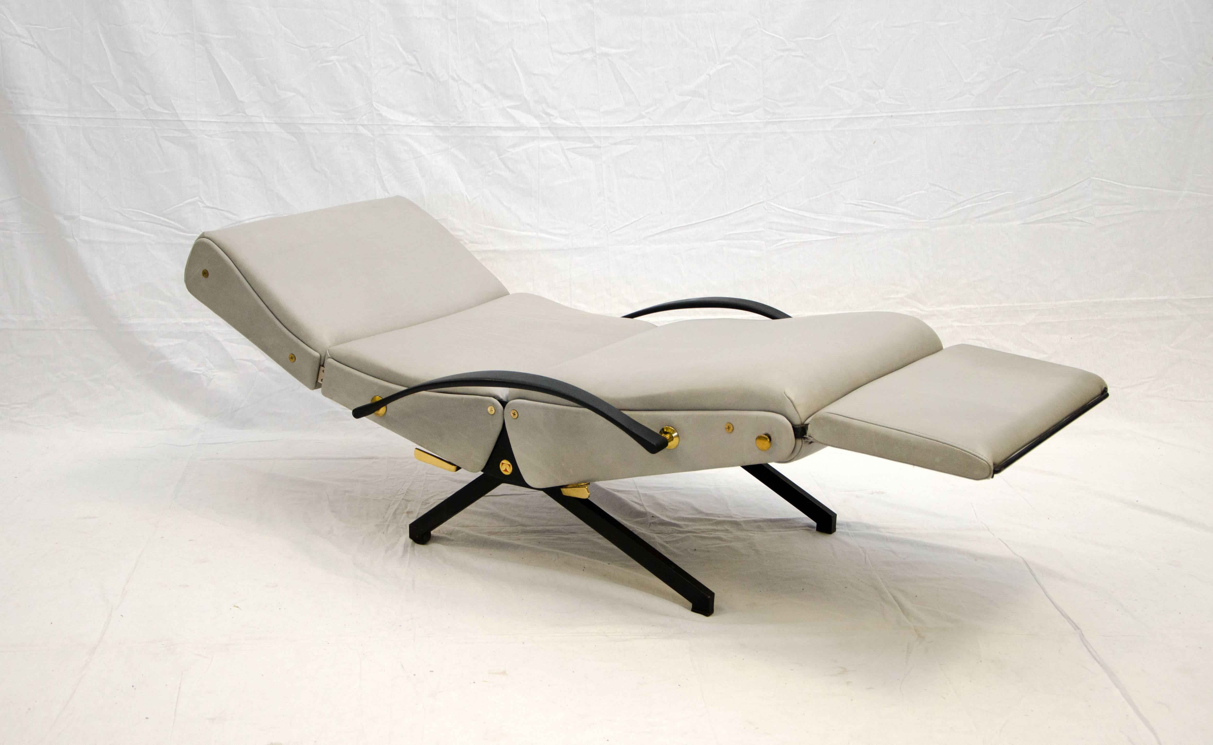 Italian Adjustable P40 Lounge Chair by Osvaldo Borsani for Tecno For Sale