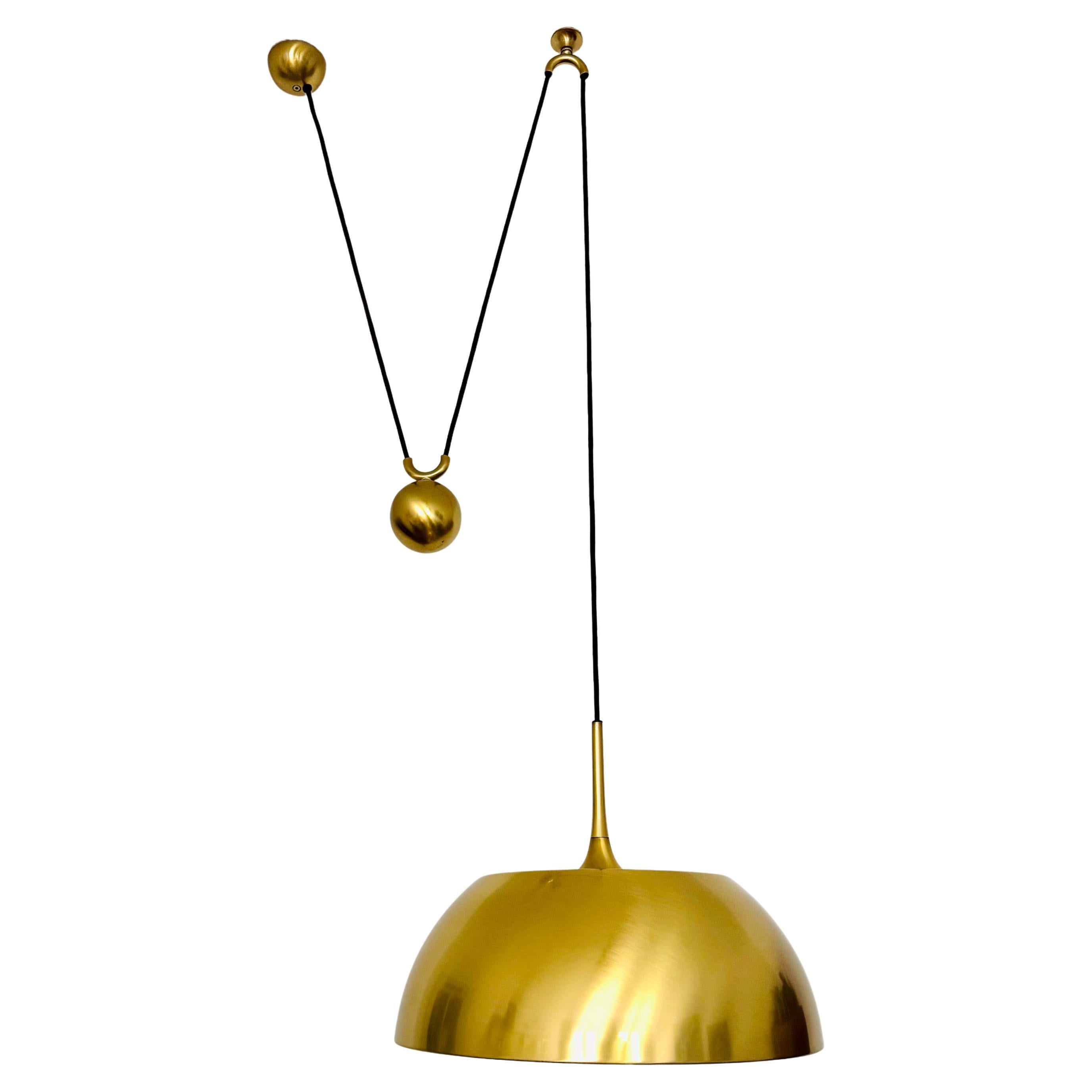 Lampe à suspension réglable avec contrepoids par Florian Schulz