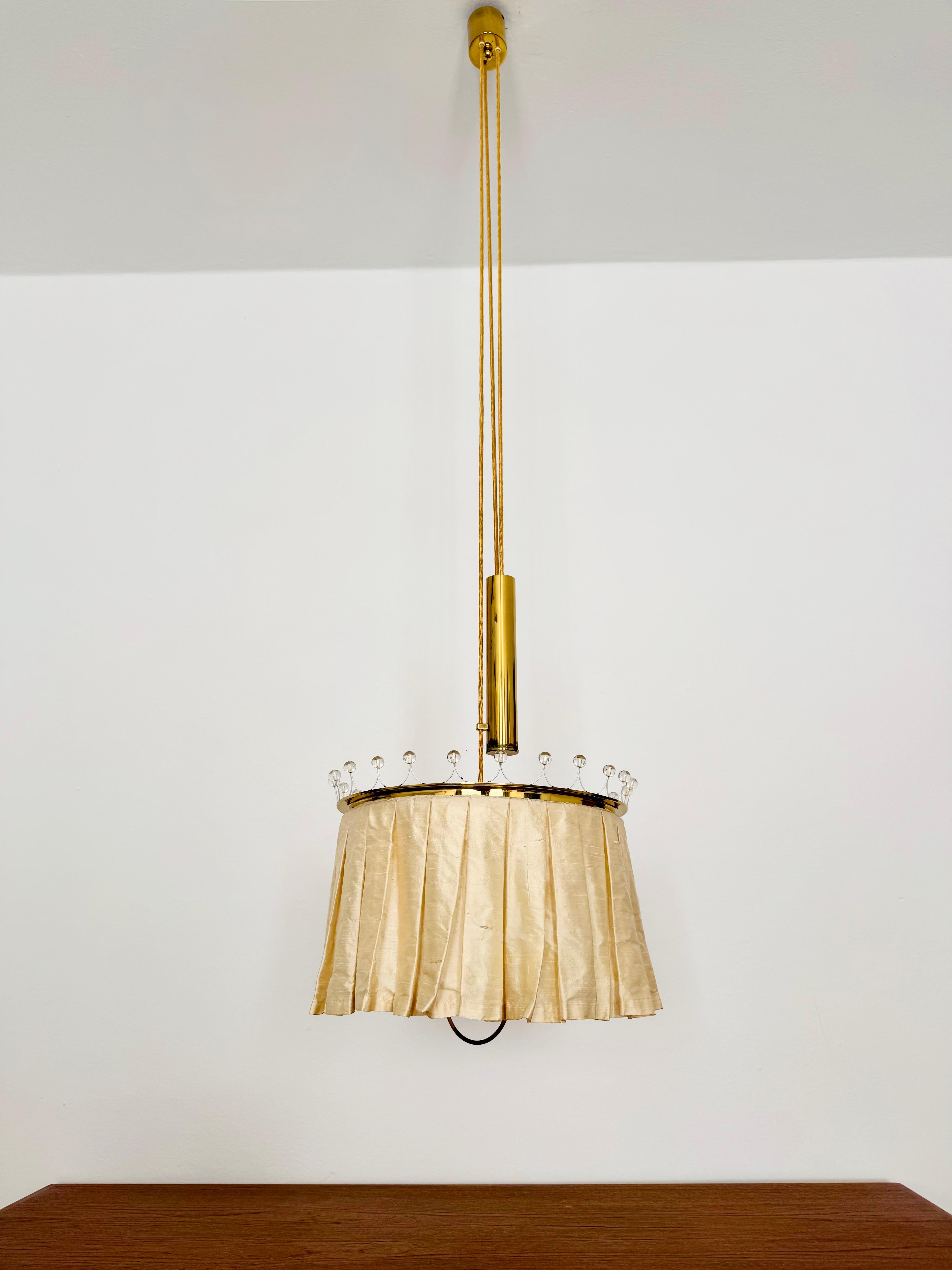 Mid-20th Century Adjustable Pendant with Counterweight by Vereinigte Werkstätten München For Sale