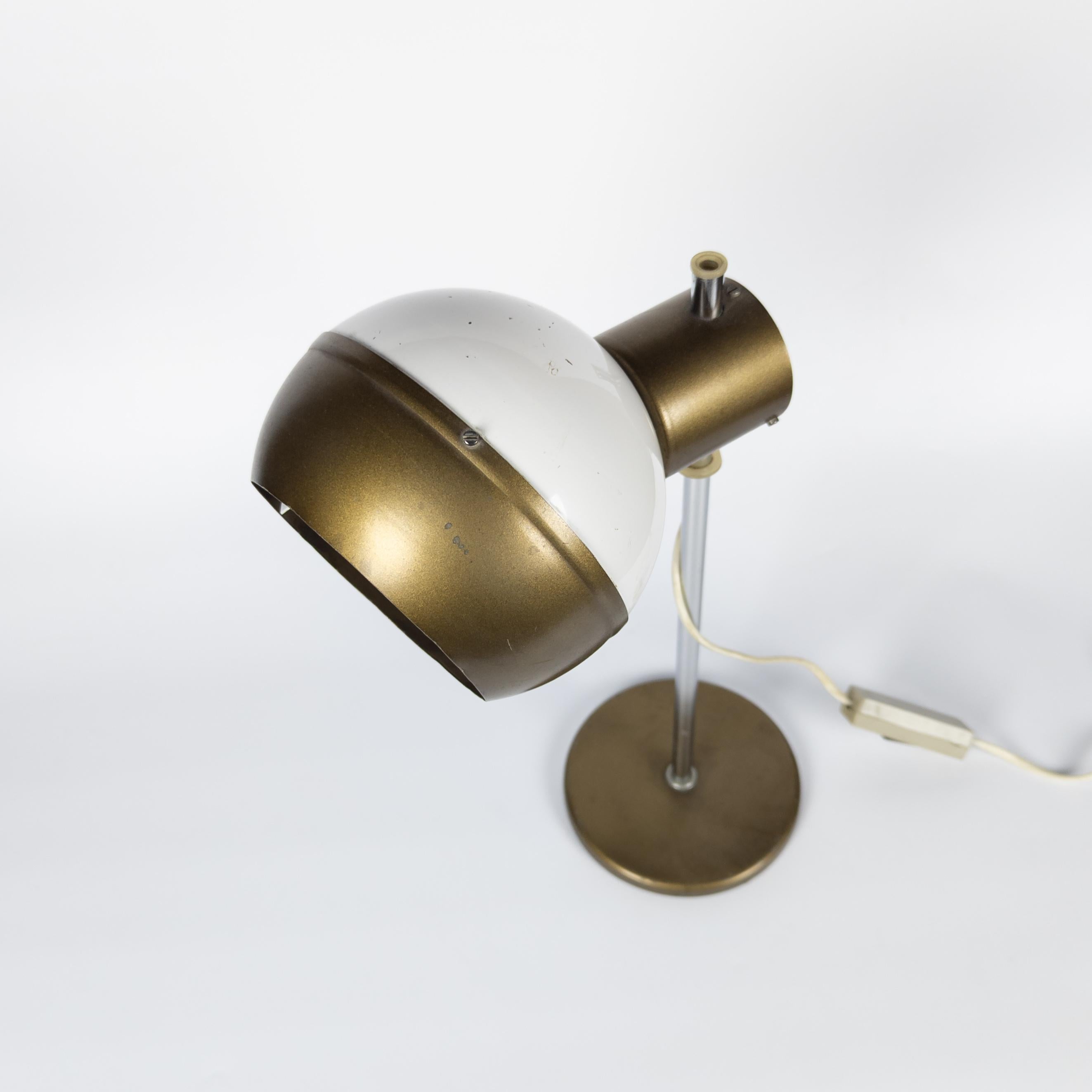 Adjustable Space Age table Lamp by Drukov In Good Condition For Sale In PRAHA 5, CZ