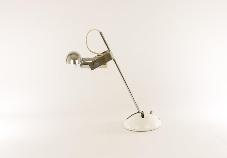 Late 20th Century Adjustable T395 Table Lamp by Robert Sonneman for Luci Cinisello, 1970s For Sale
