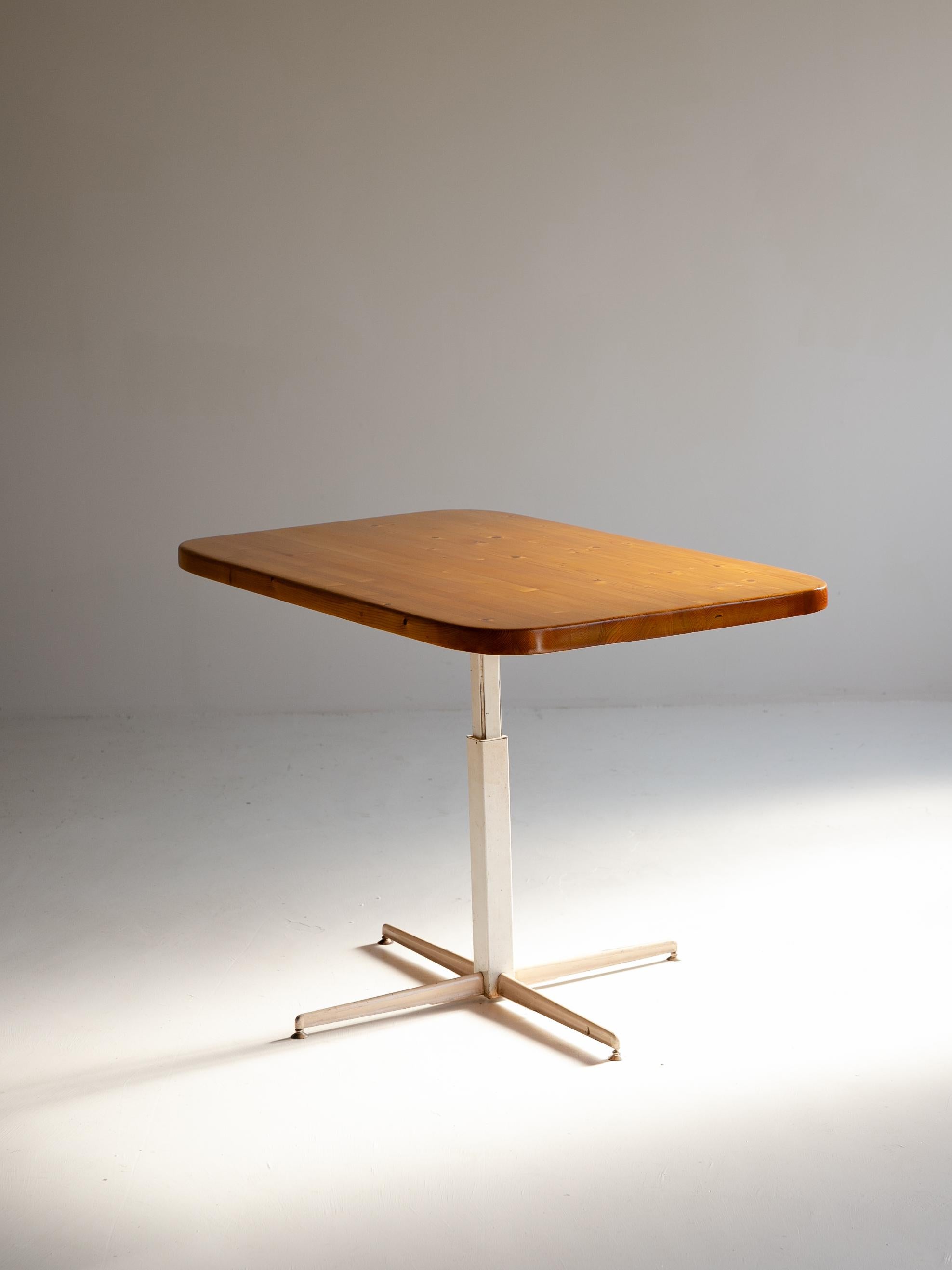 Adjustable Table by Charlotte Perriand for Les Arcs 1800 2