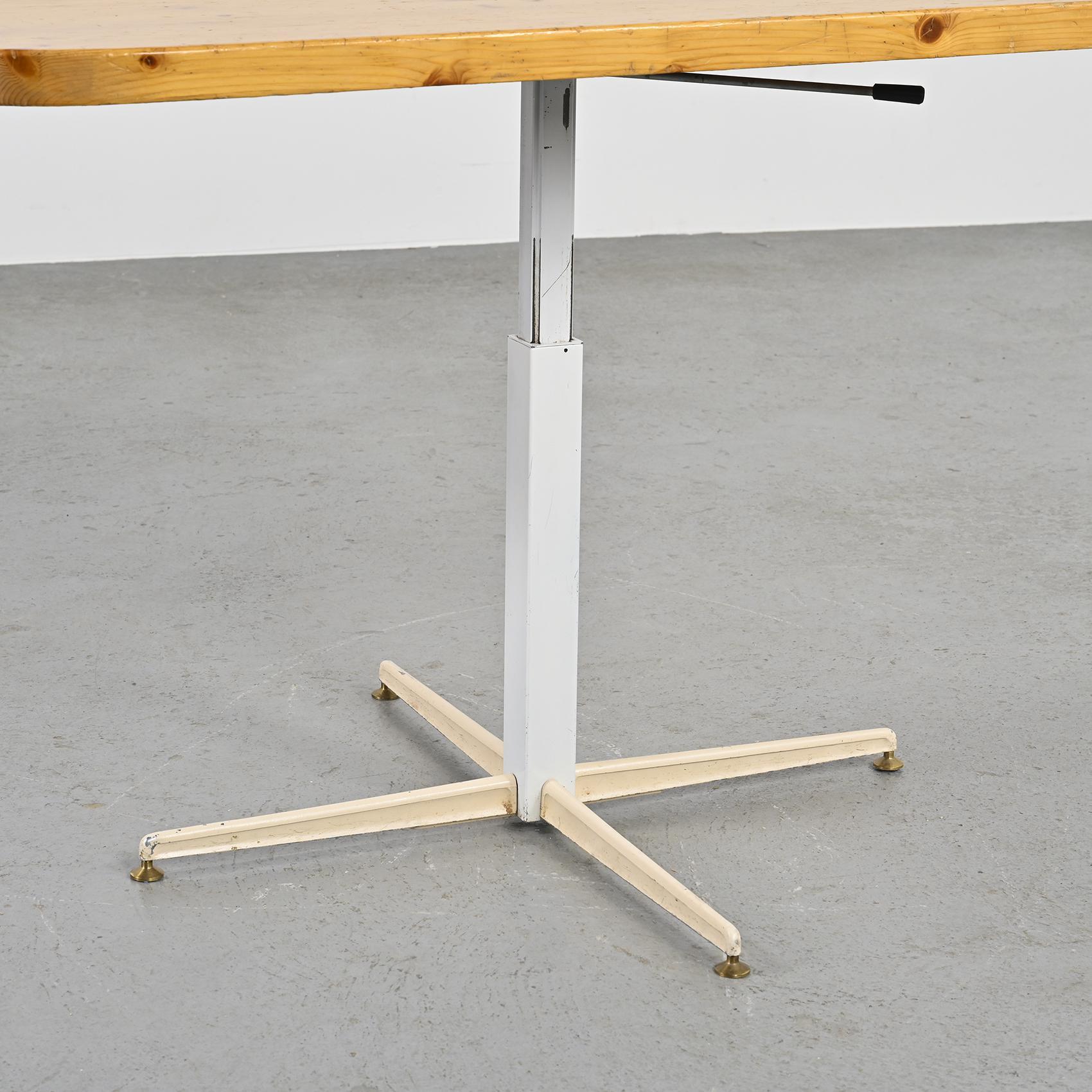 Adjustable table by Charlotte Perriand for les Arcs, circa 1973 4