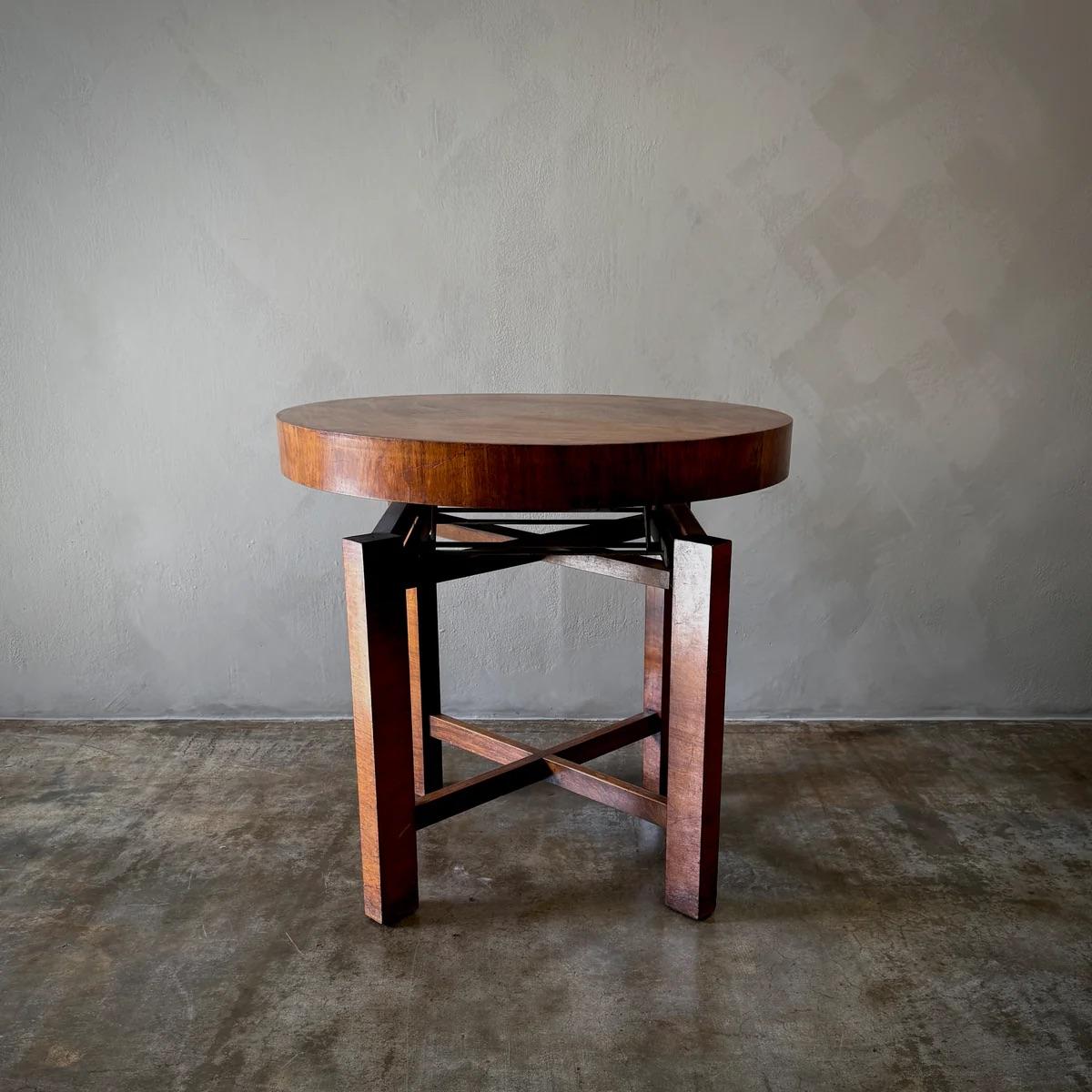 Table réglable en vente 4