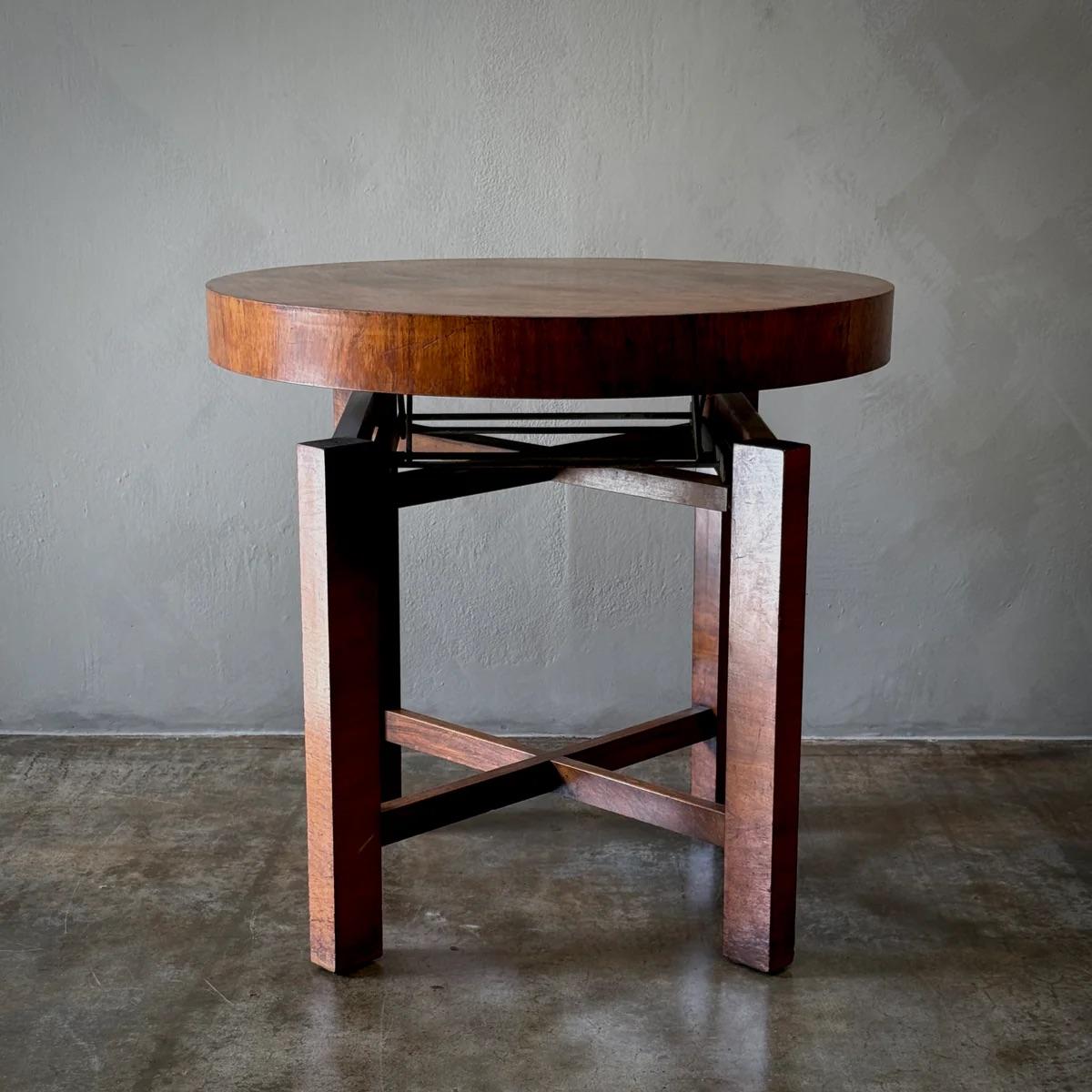 Table réglable Bon état - En vente à Los Angeles, CA