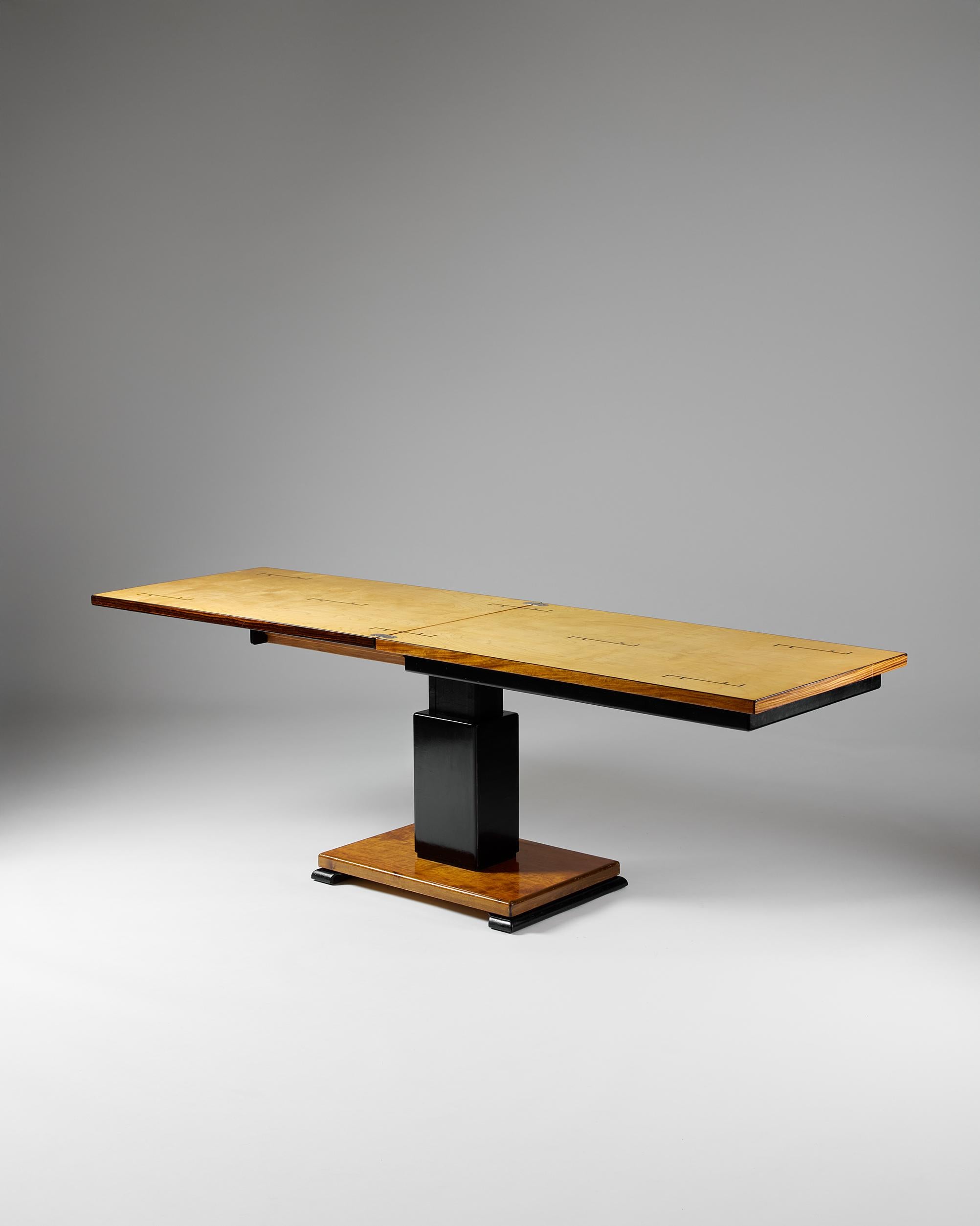 Swedish Adjustable table 'Ideal table', designed by Otto Wretling, Sweden, 1930s For Sale