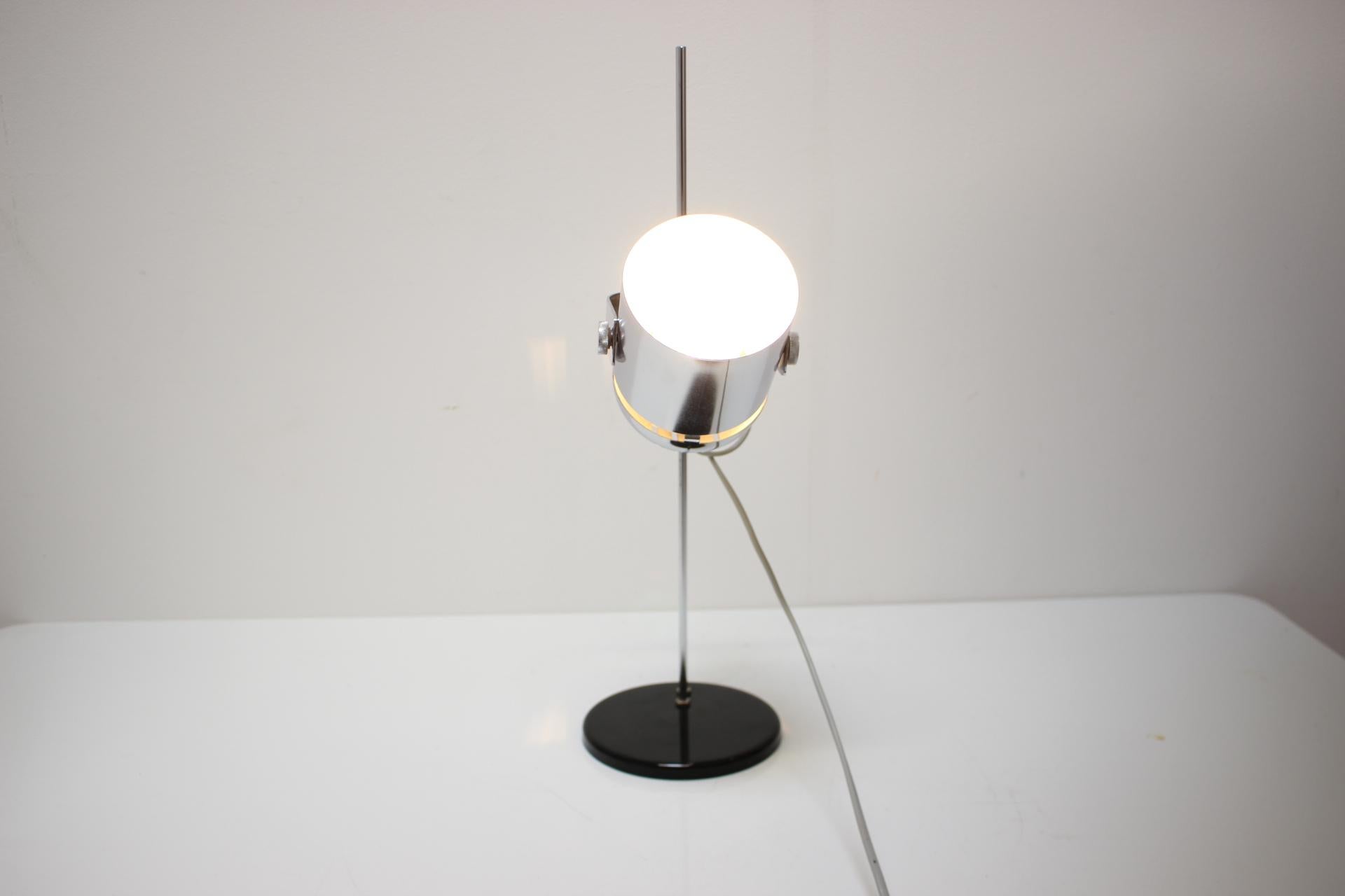 Made by Stanislav Indra for Combi Lux, Czechoslovakia, 1970's.
Made of metal, chrome.
Re-polished to perfection.
Fully functional, ready to use.