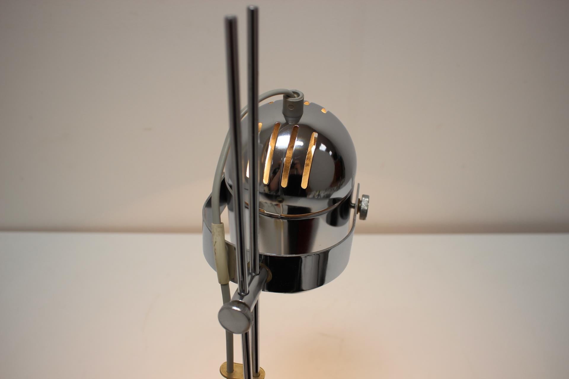 INDRA by Stanislav Indra, from the 1970's, made in Czechoslovakia.
Made of metal and chrome.
Fully functional, in original condition.
Repolished, cleaned, ready to be used.
A few minor signs of wear.