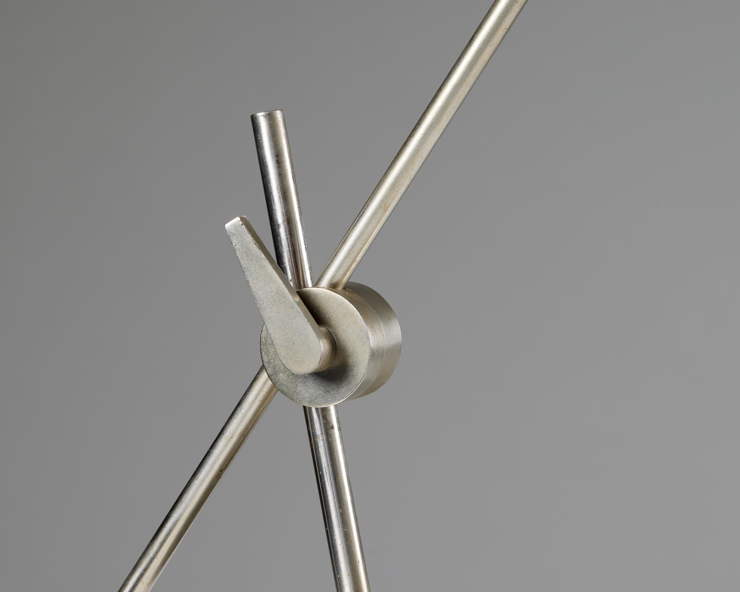 Lampe à poser orientable Design/One. A Valentin pour Poul Dinesen Bon état - En vente à Stockholm, SE