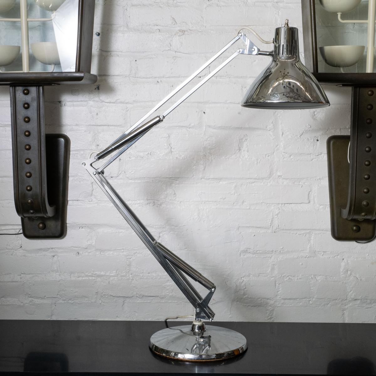 American Adjustable task light table lamp For Sale