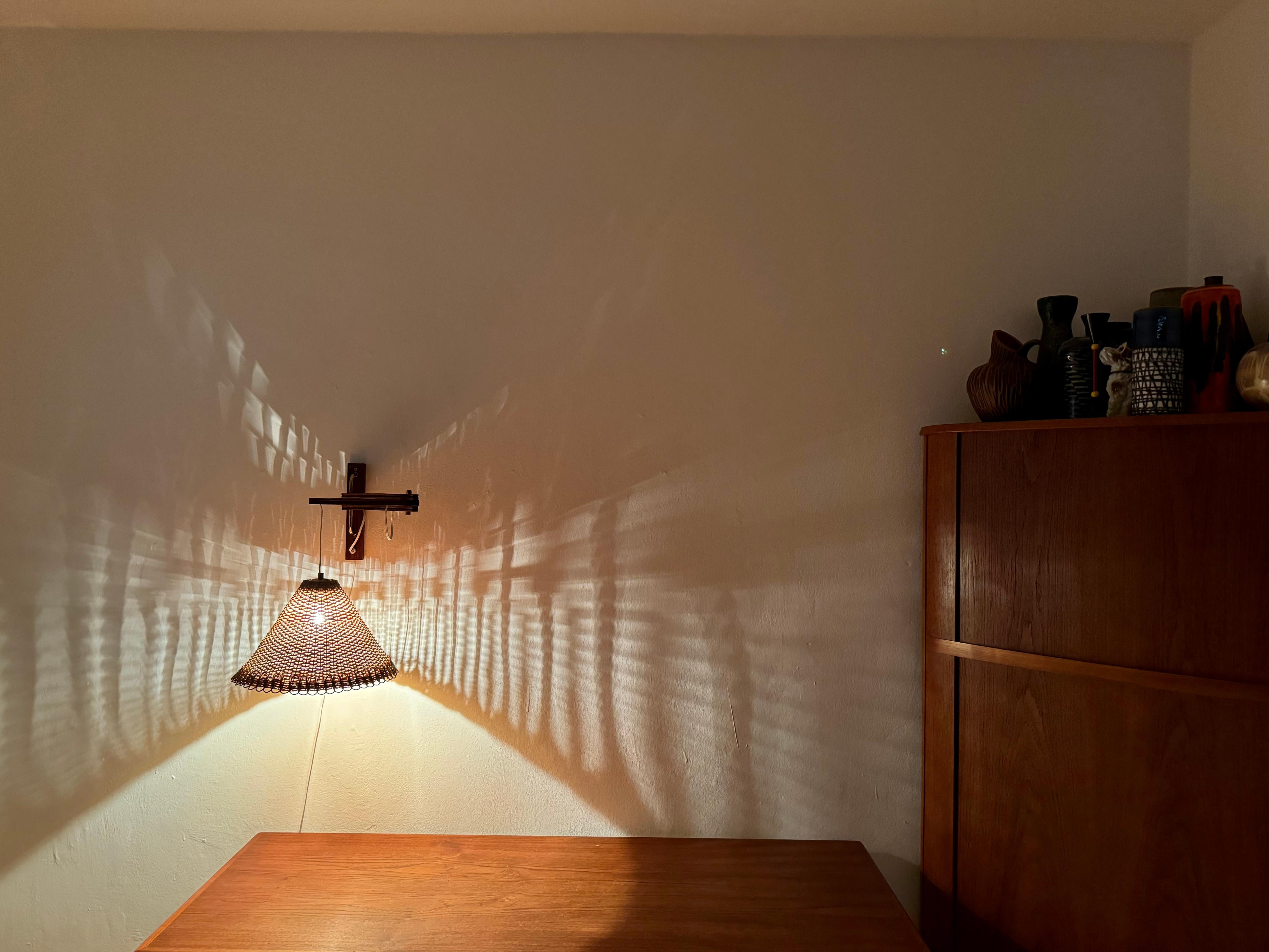 Adjustable Teak and Wicker Wall Lamp For Sale 7