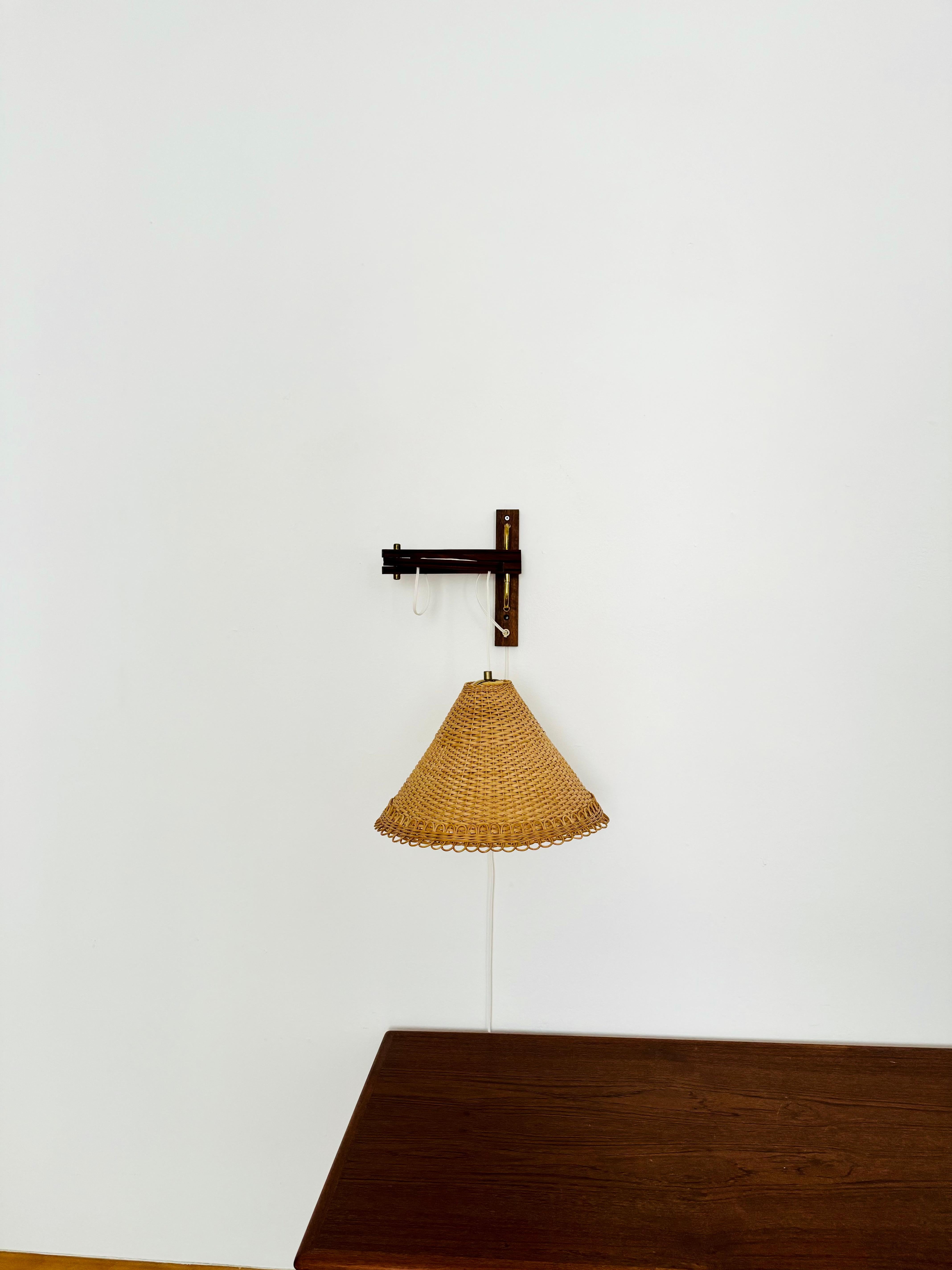 Adjustable Teak and Wicker Wall Lamp In Good Condition For Sale In München, DE