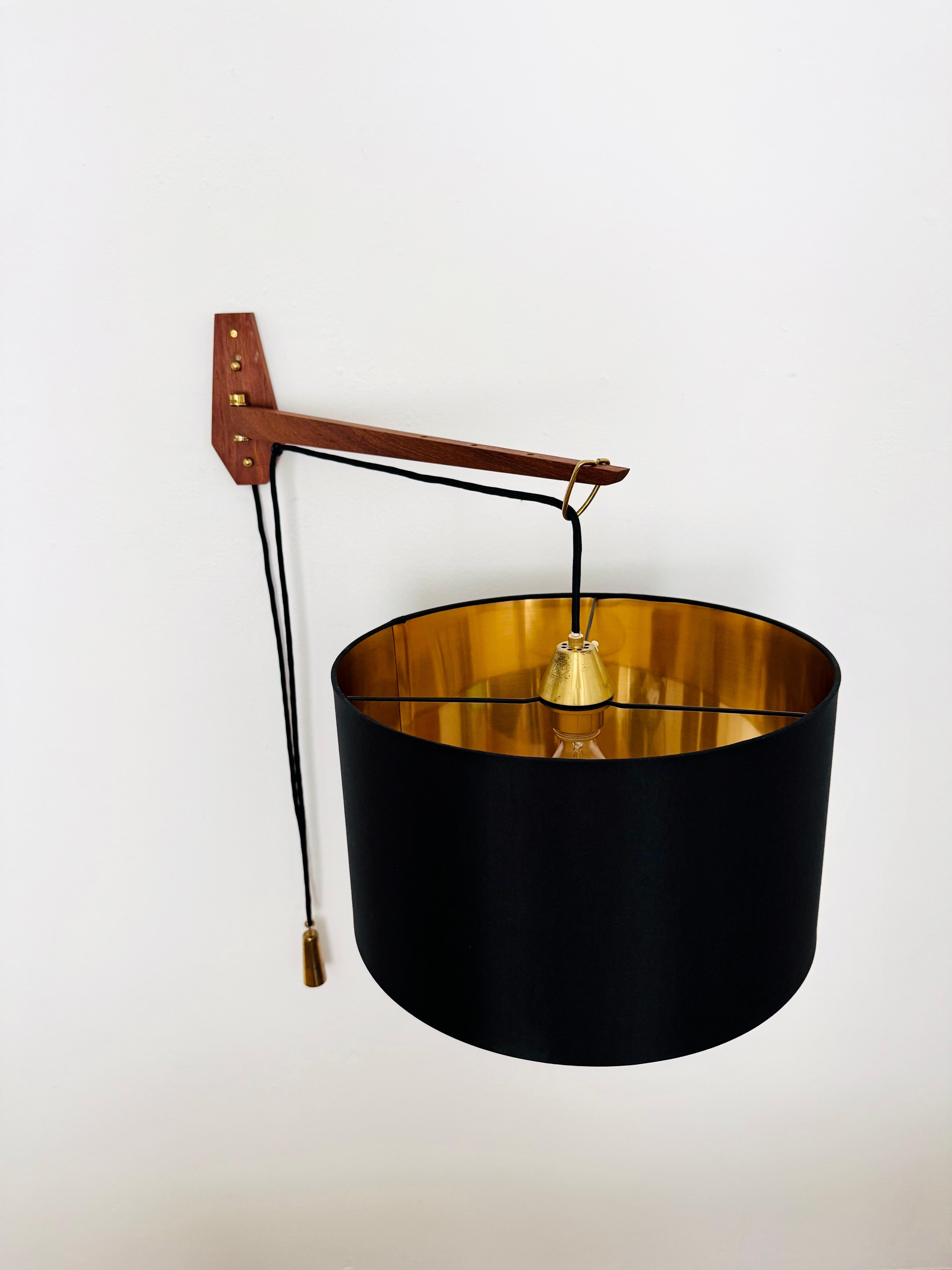 Adjustable Teak Wall Lamp by Kaiser Leuchten In Good Condition For Sale In München, DE