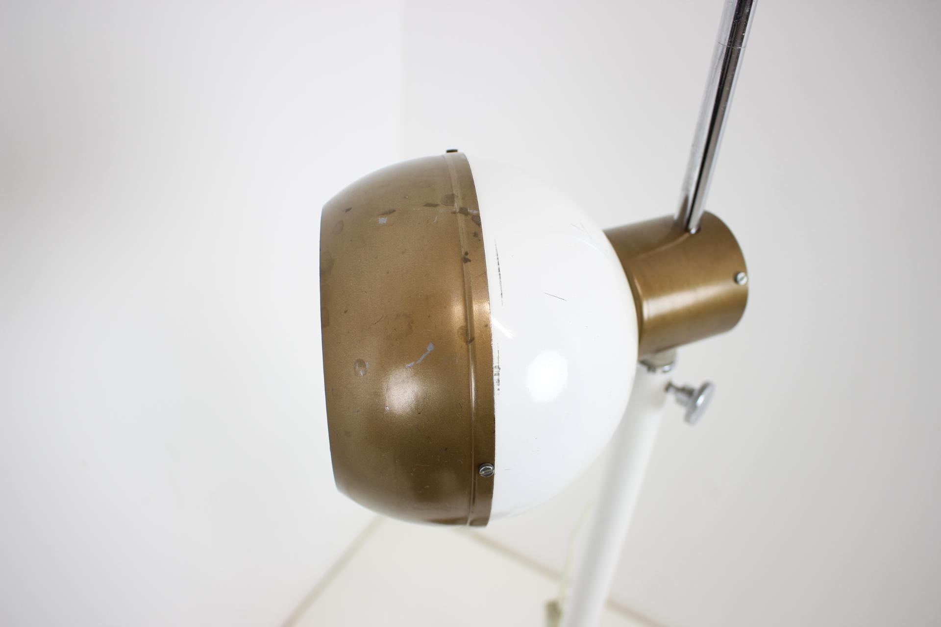 Lampada da terra magnetica d'epoca regolabile di Drukov, anni '70, Brno, Cecoslovacchia in vendita 6