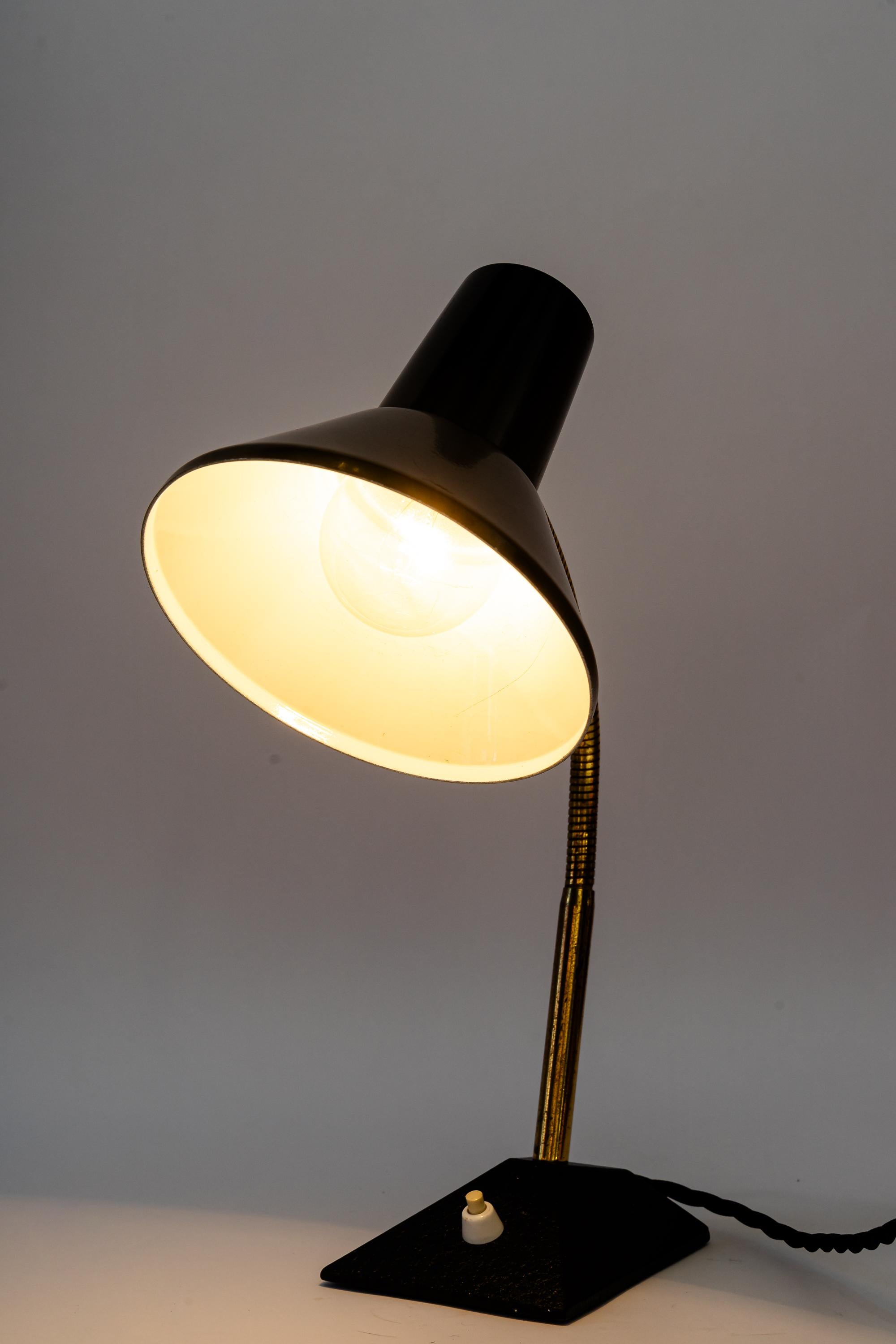 Lampe de table vintage réglable viennoise des années 1960 en vente 4