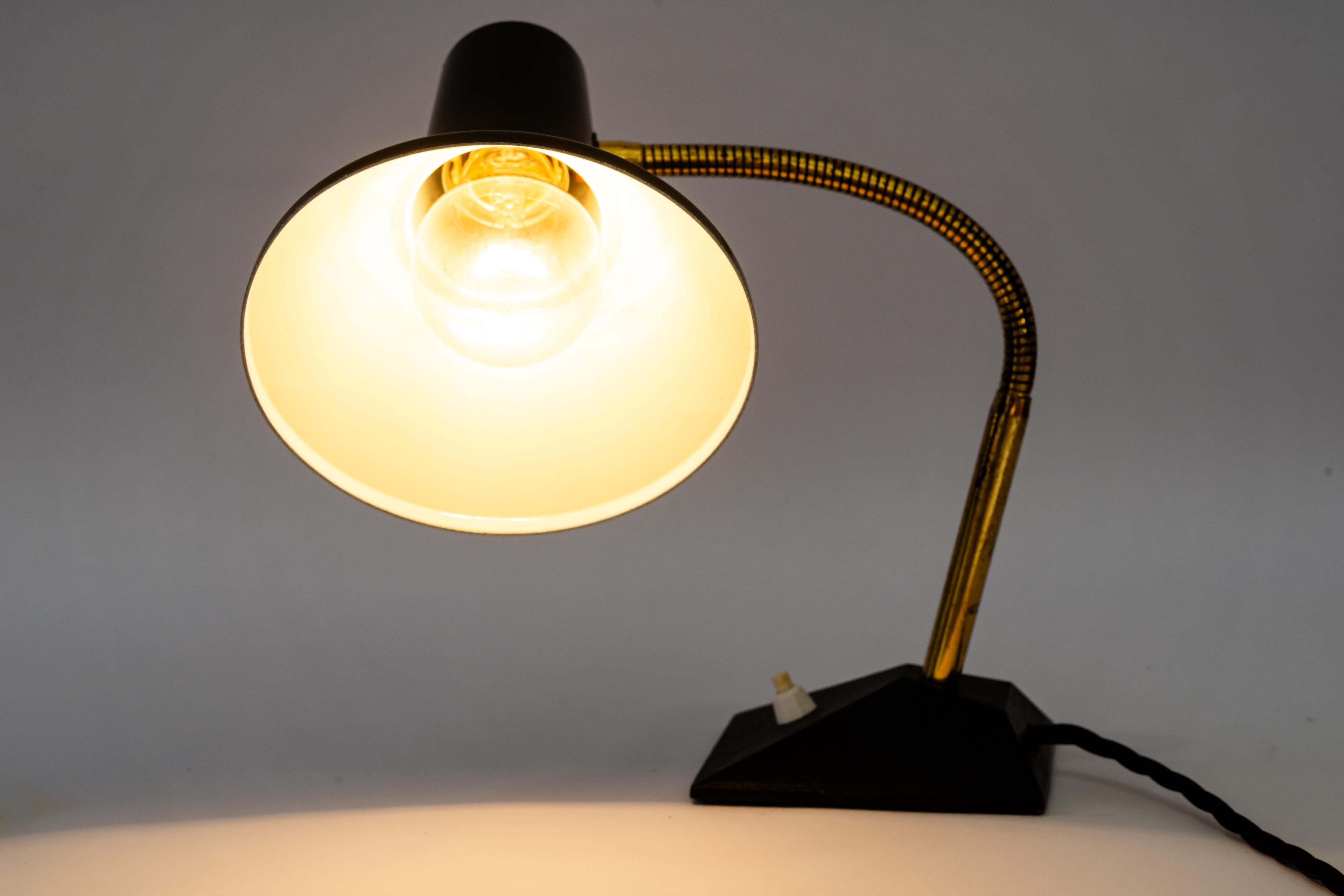 Aluminium Lampe de table vintage réglable viennoise des années 1960 en vente