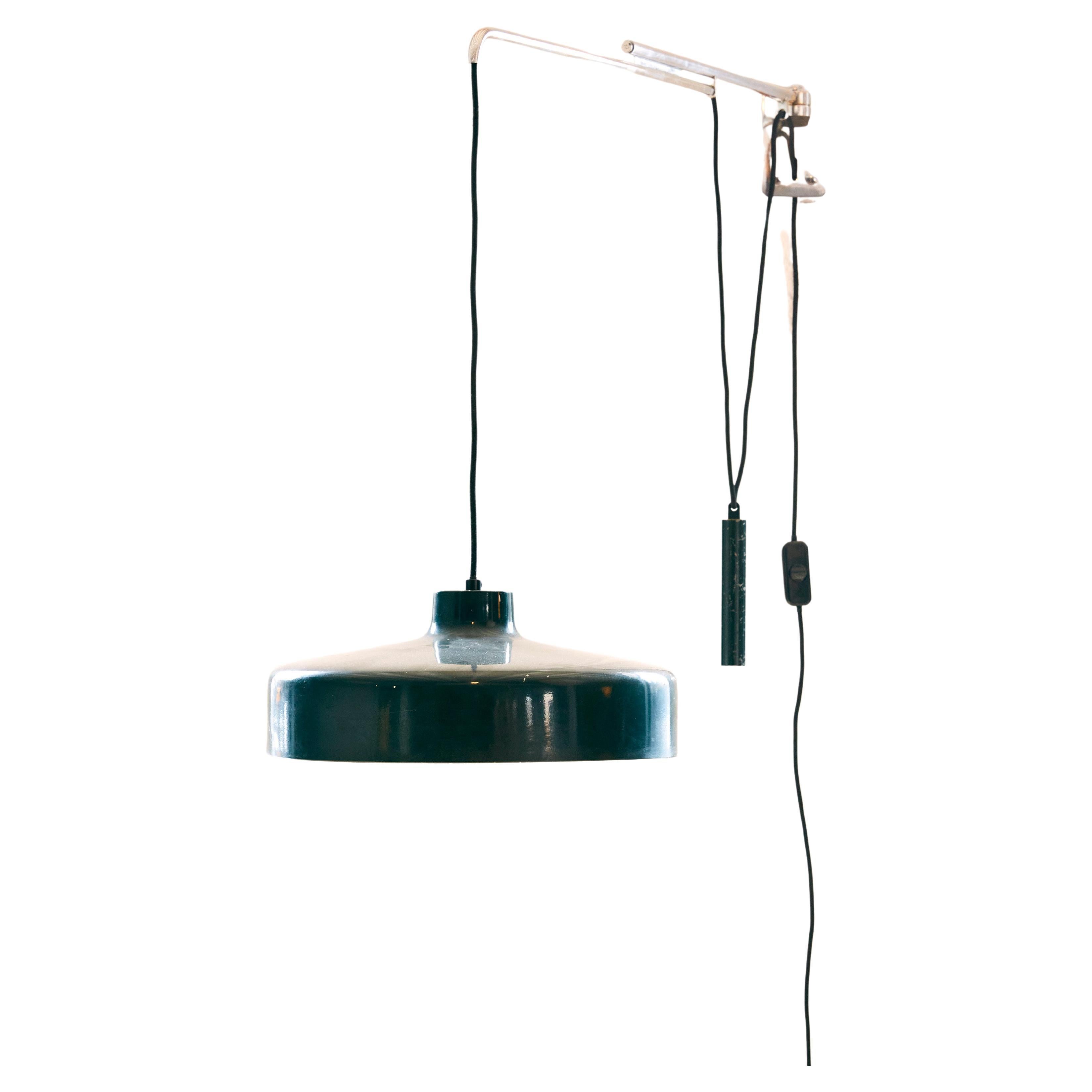 ADJUSTABLE WALL LIGHT BY GINO SARFATTI FOR ARTELUCE (Model 194N) For Sale