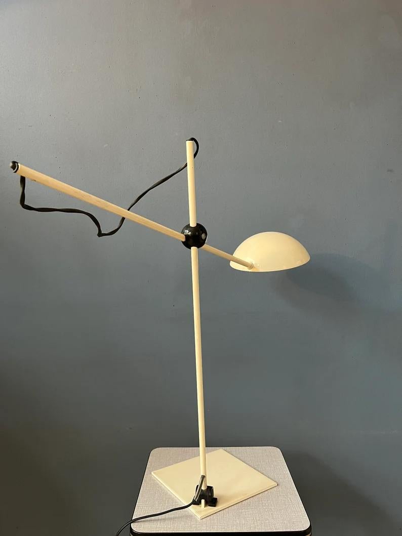 Verstellbare weiße Mid-Century-Schreibtischlampe, 1970er Jahre im Angebot 2