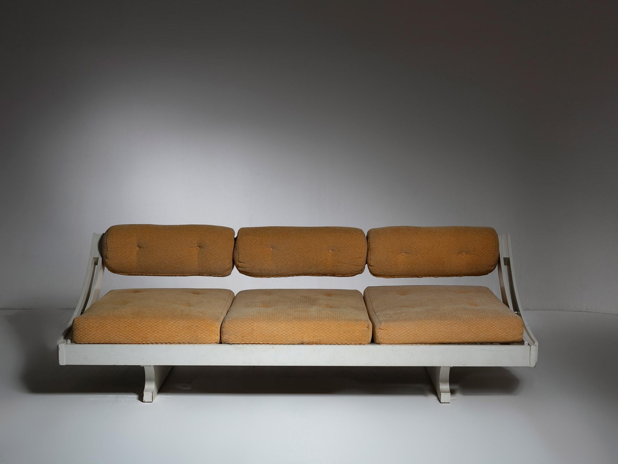 Italian Adjustable White Wood Daybed By Gianni Songia for Sormani, Italy, 1960s For Sale