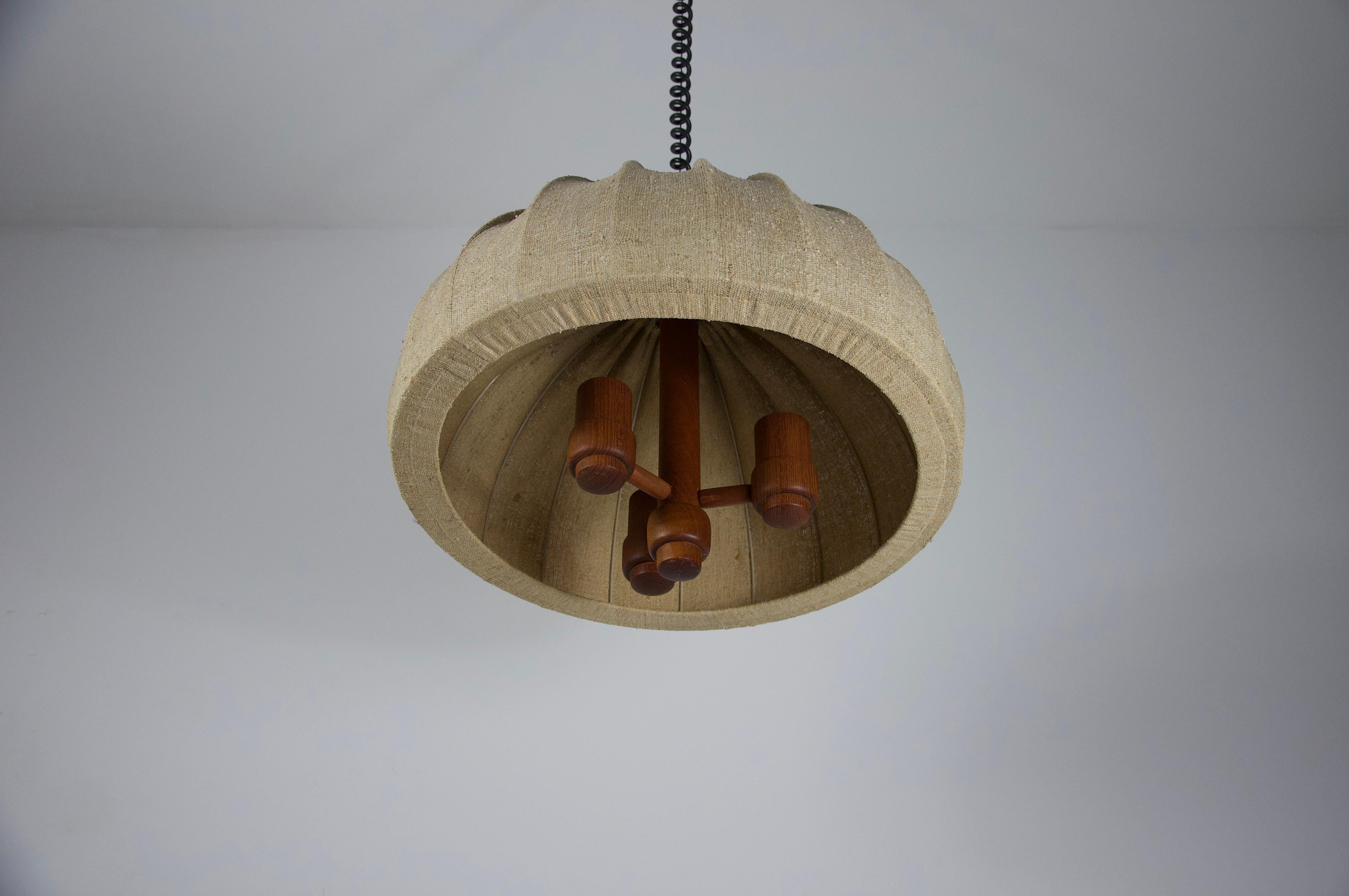 Lampada a sospensione regolabile con paralume in Wood e Fabrice di Domus, anni '60 in vendita 2