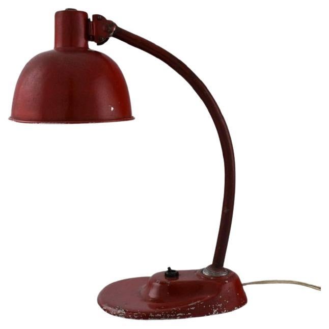 Adjustable Work Lamp in Original Red Lacquer, Industrial Design, Mid-20th For Sale